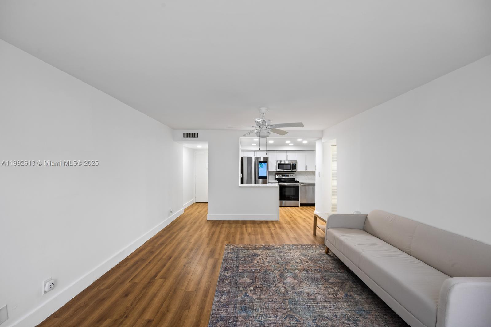 Property photo # 7