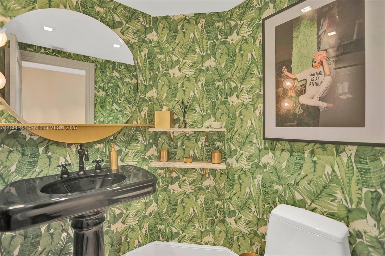 Property photo # 6