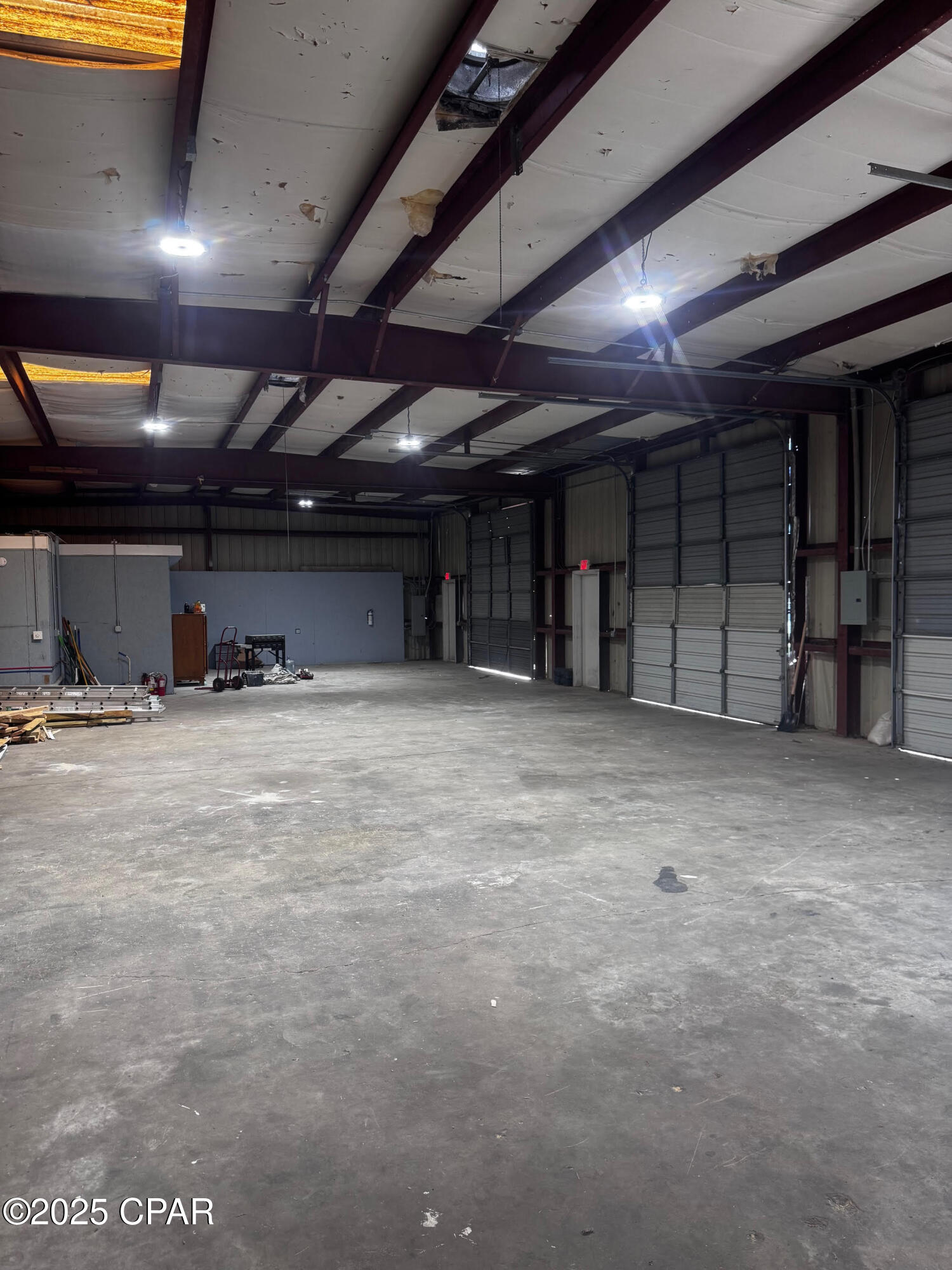 Lmcsfq7 Khfiipykz3p_rpbclslvgpy3pfjc1wsyi_w