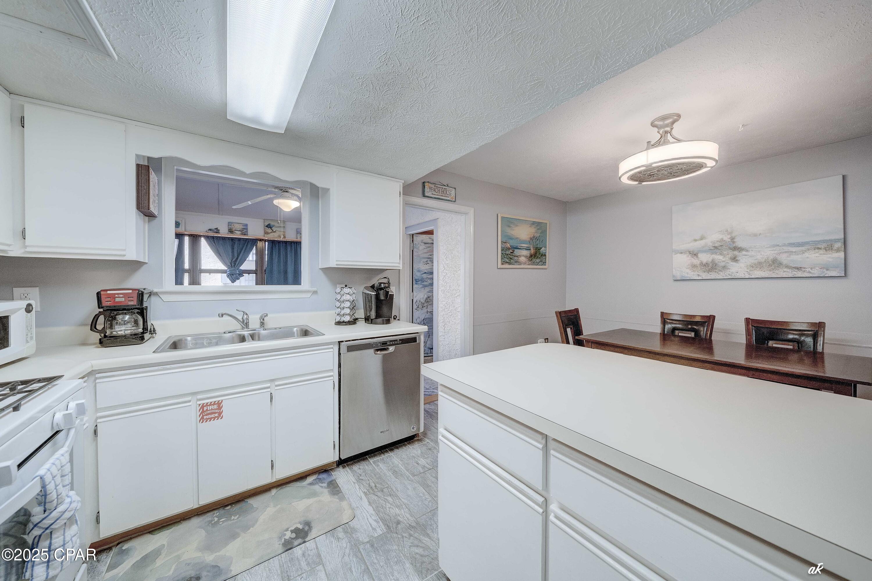 Bqtpkyyj3p11ojbnceacljb9s0ev4 D77pzkqk8ehfa