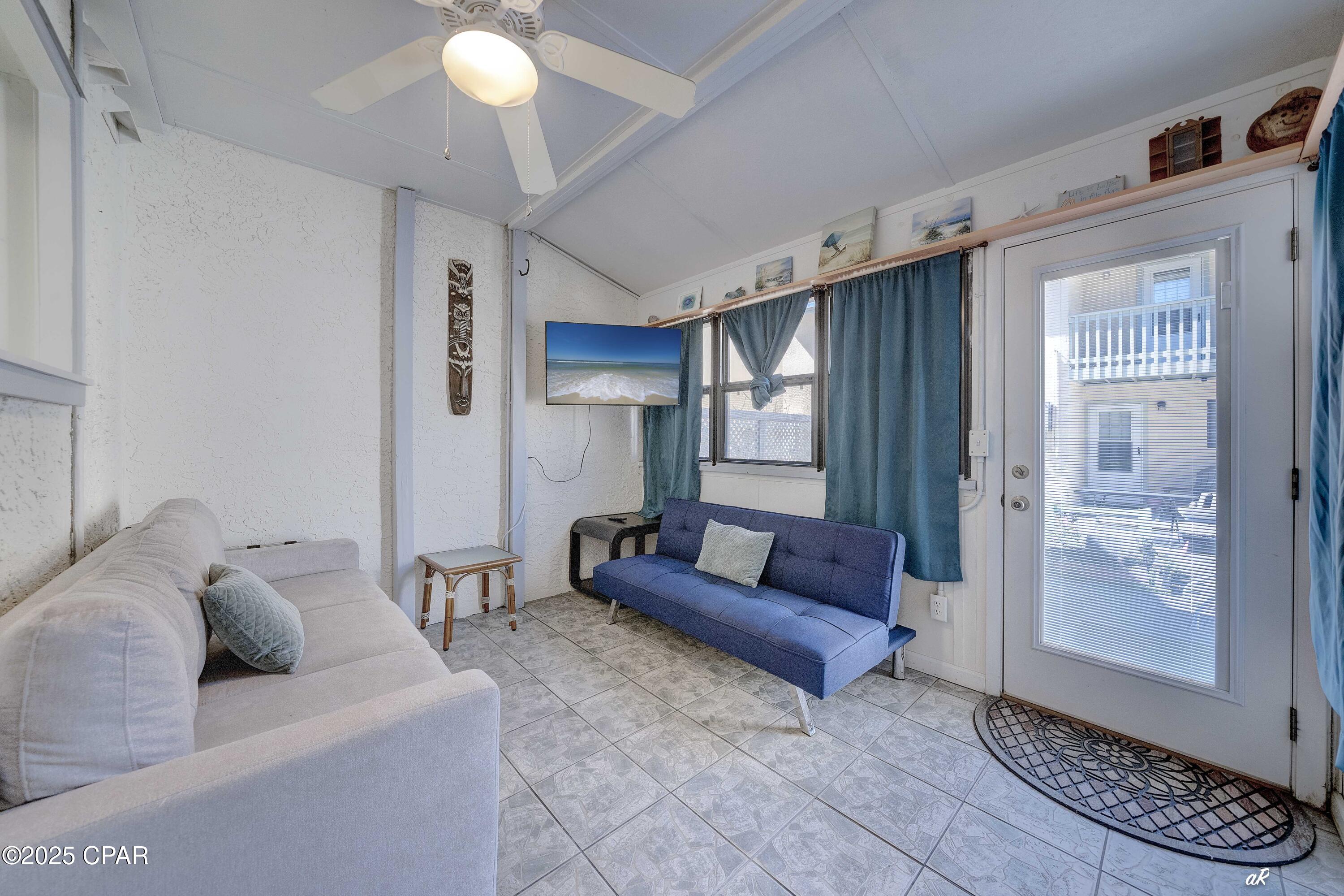 Llgkpzvuv3yoblicp9hdd Q8kicmpfb73ybavuqdnlk