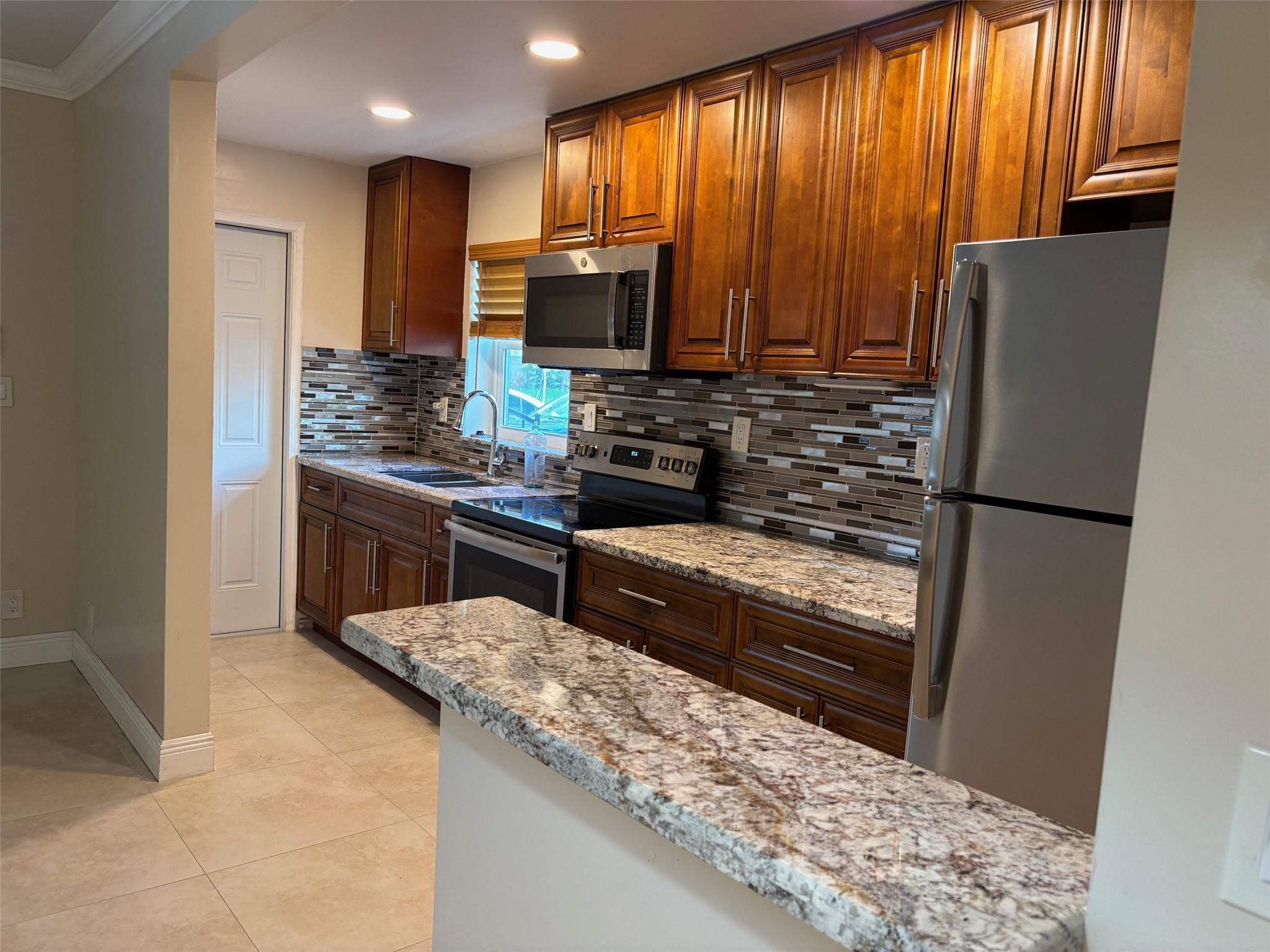 Carriage Light Condo