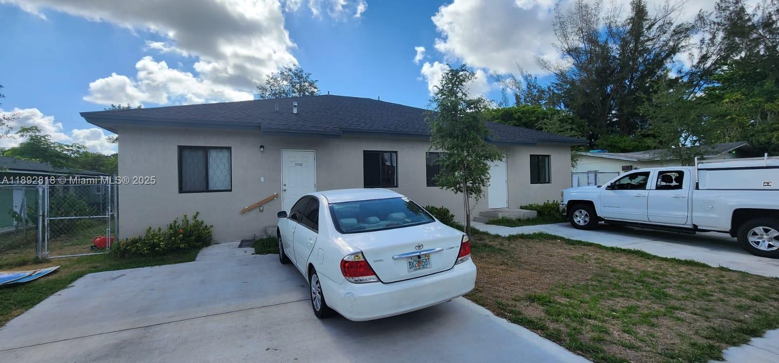 Venetian Gardens Acrespb