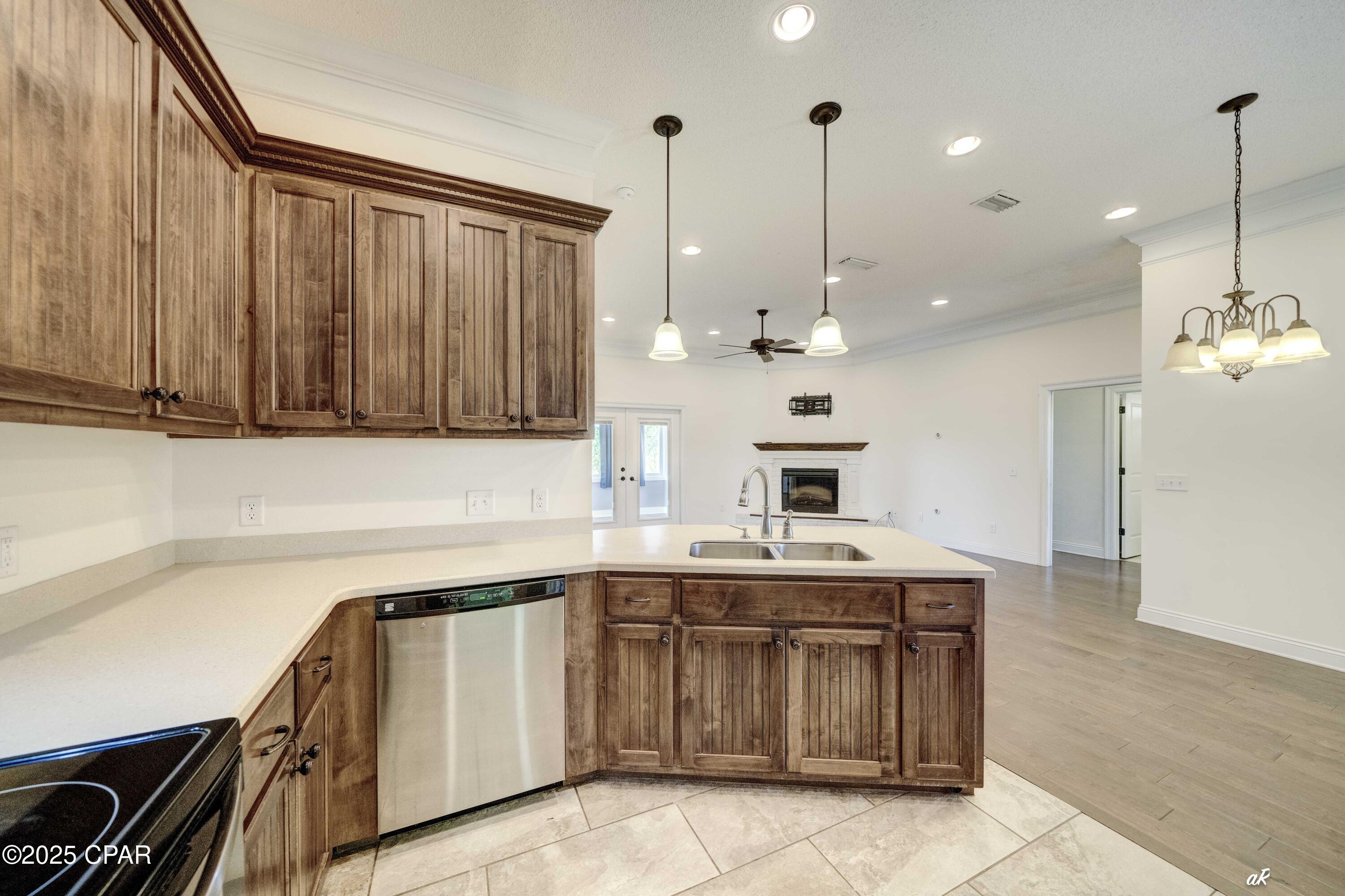 Ahs4fng4j7umcqxzxiuai_1yxvxmphk5sdoe Cc4ue4