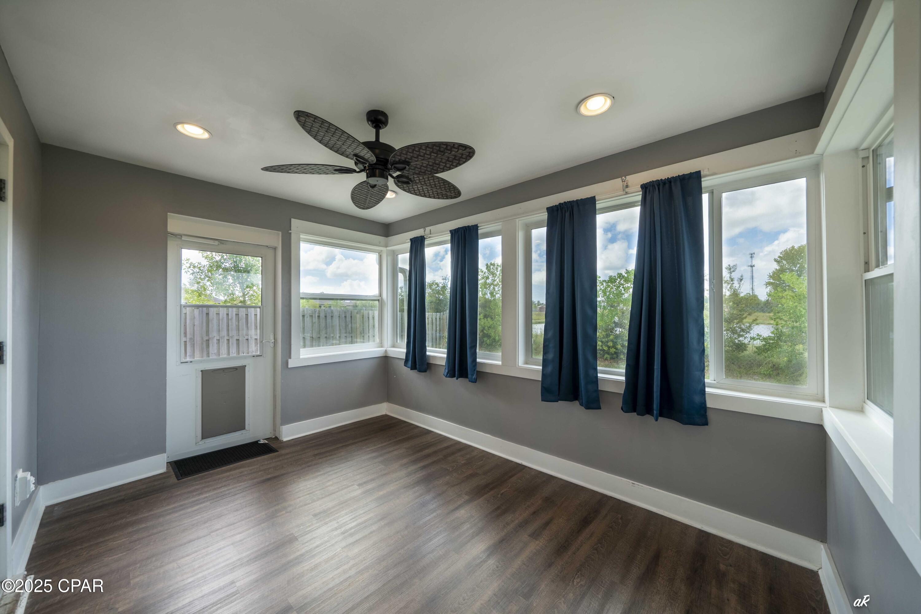 Rm6aq2qucccujuiubtunmf7lopjaxn1stvqernrhoio