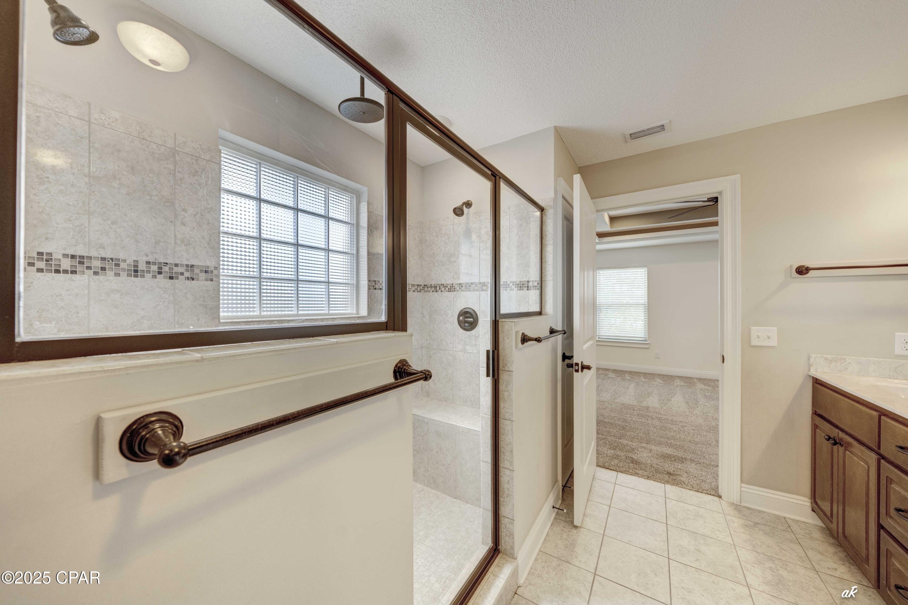 R28inclfjq_dtwnw39jzwqywisrkmrdup_c6ar5iiou