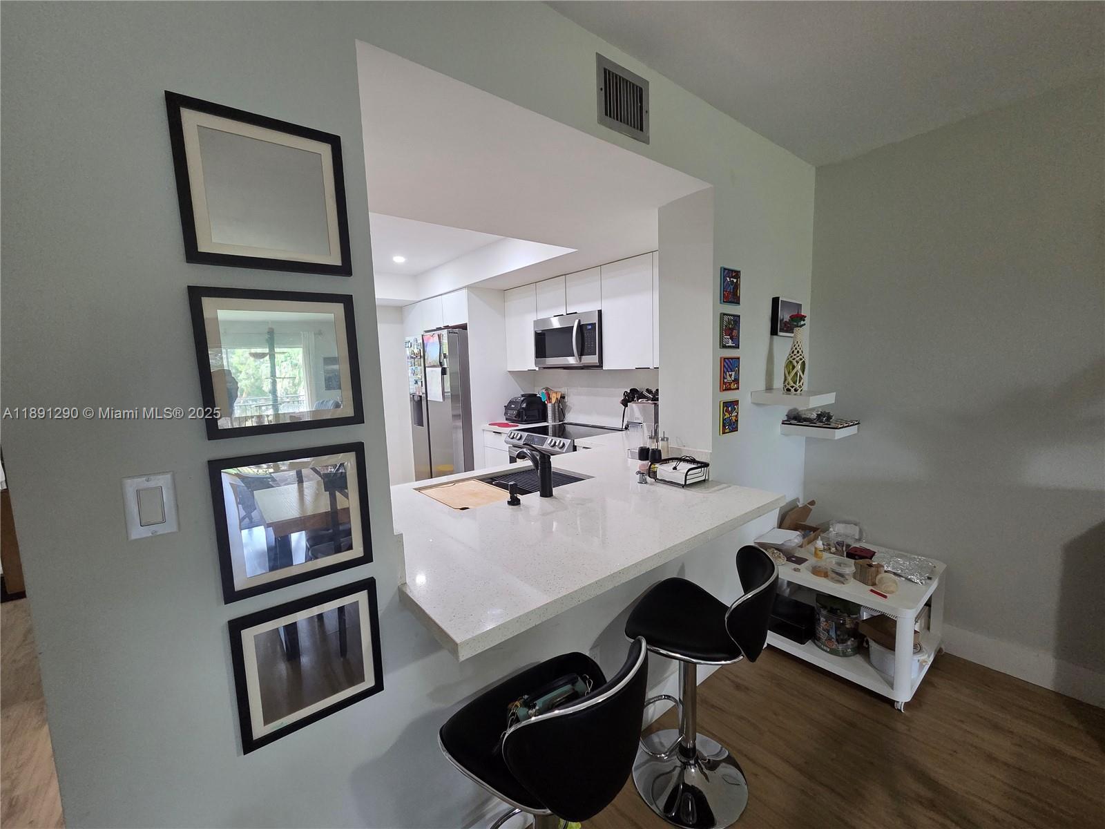Property photo # 8