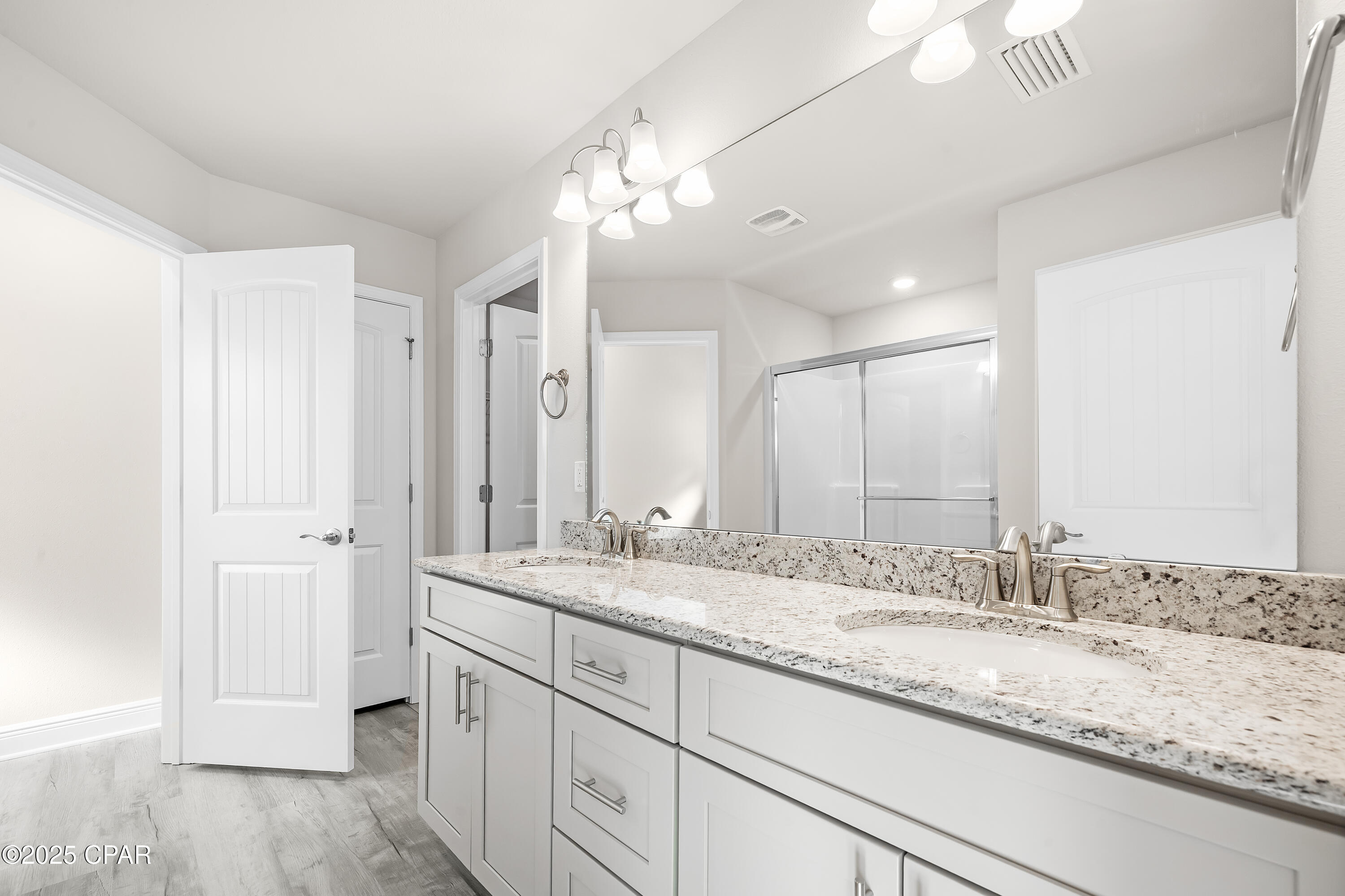 Izduhq939bgkytcouzngmrgqyeewwbyqo8bytefbd2k