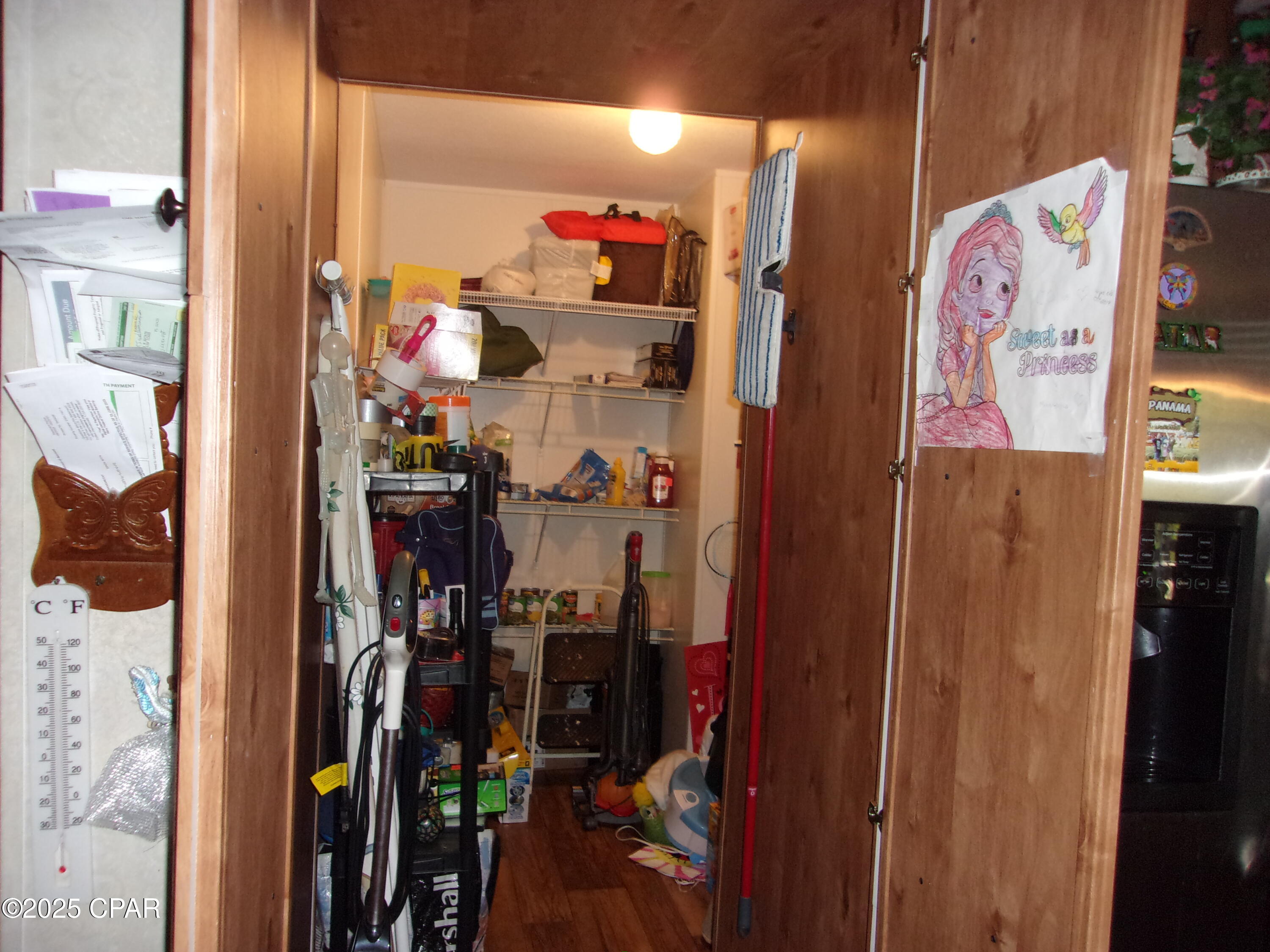 9yfkvwx1kw5matkvs3dx833tmgyvmlusj8vv3zefhtu