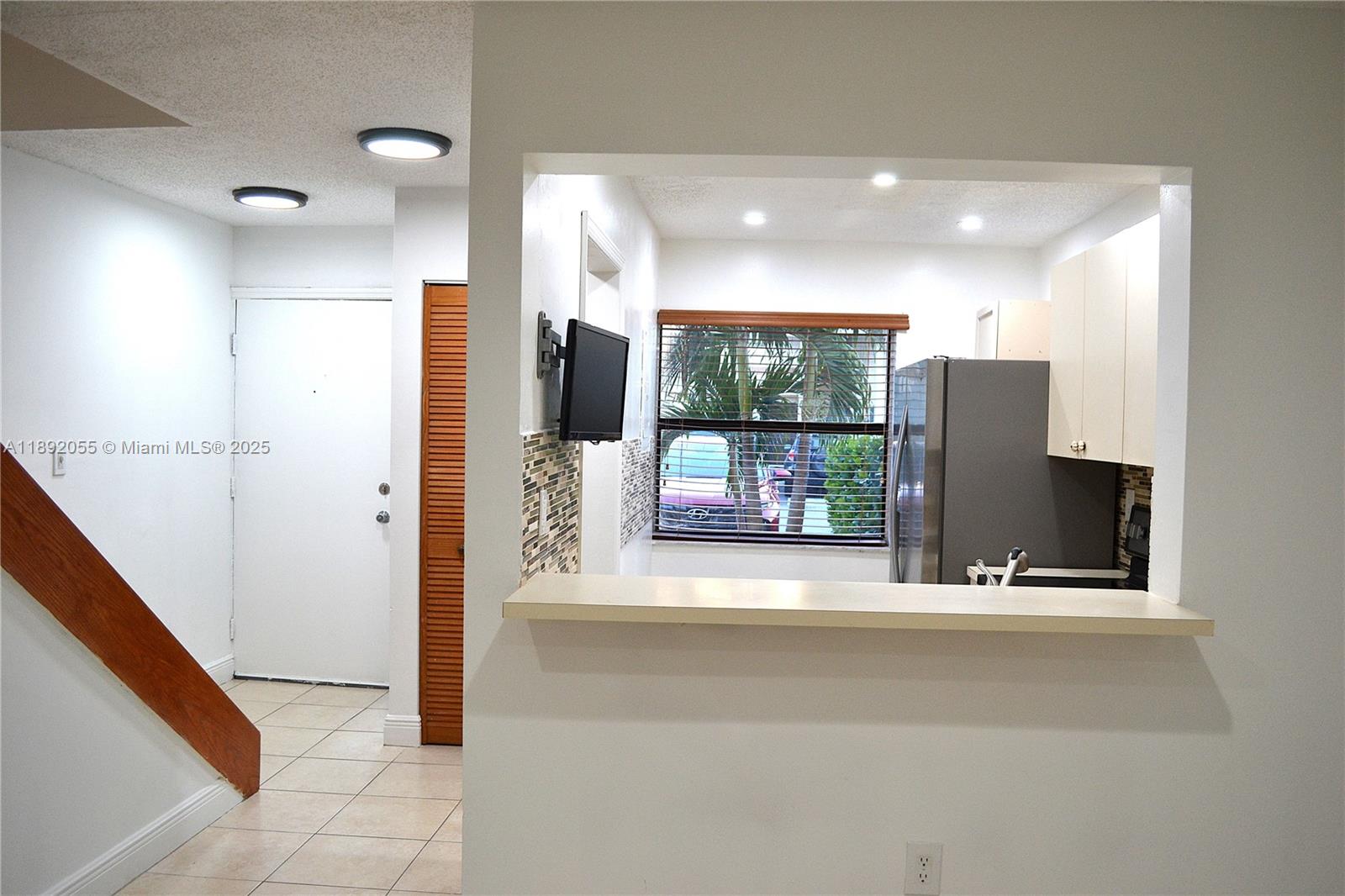 Property photo # 6