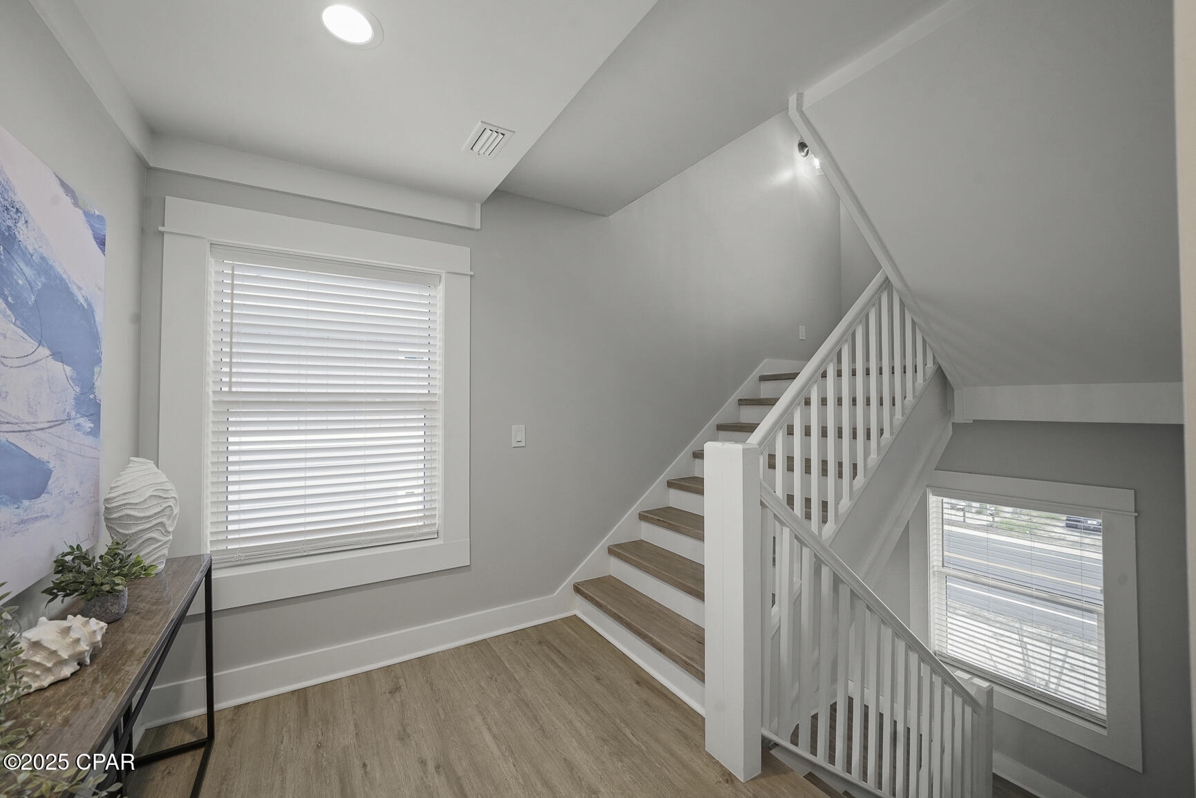 Image 25 For 1001 Highway 98