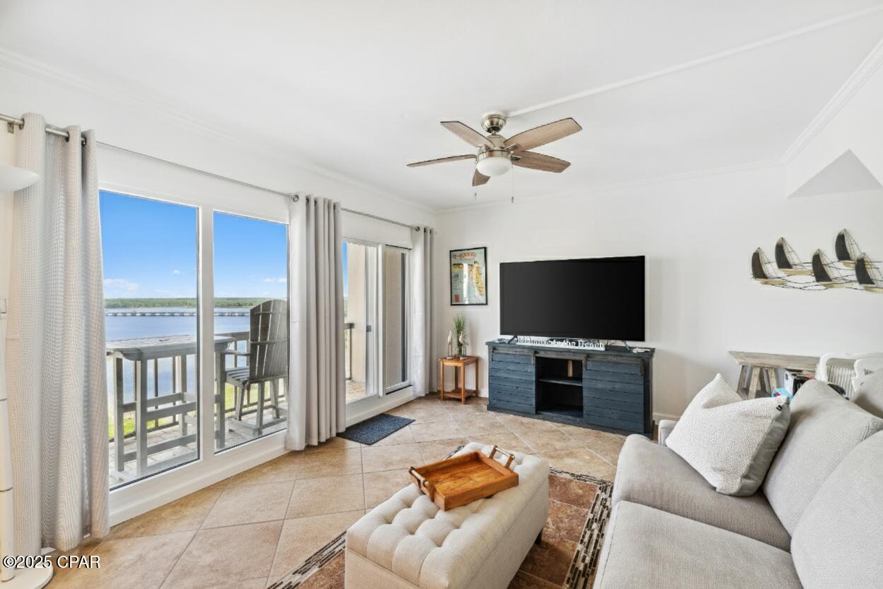 E9wgowyzmqh_i4erfqit2qbgajfcd1q5tnckvlwto6o