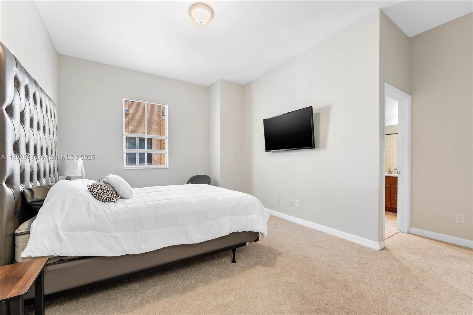 Property photo # 6
