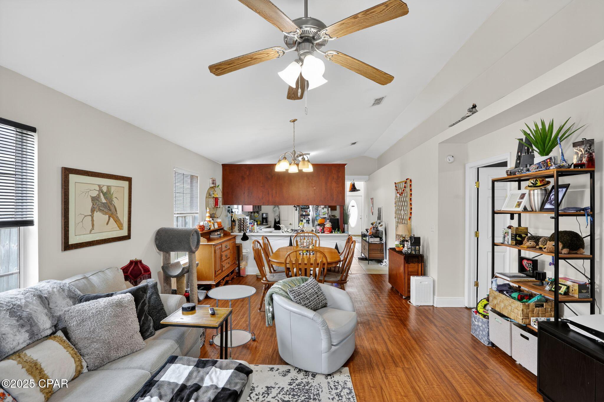 H_mbqsmr 3bprqg3ksmwquivv6m 6zdtlzbfpatiqyy