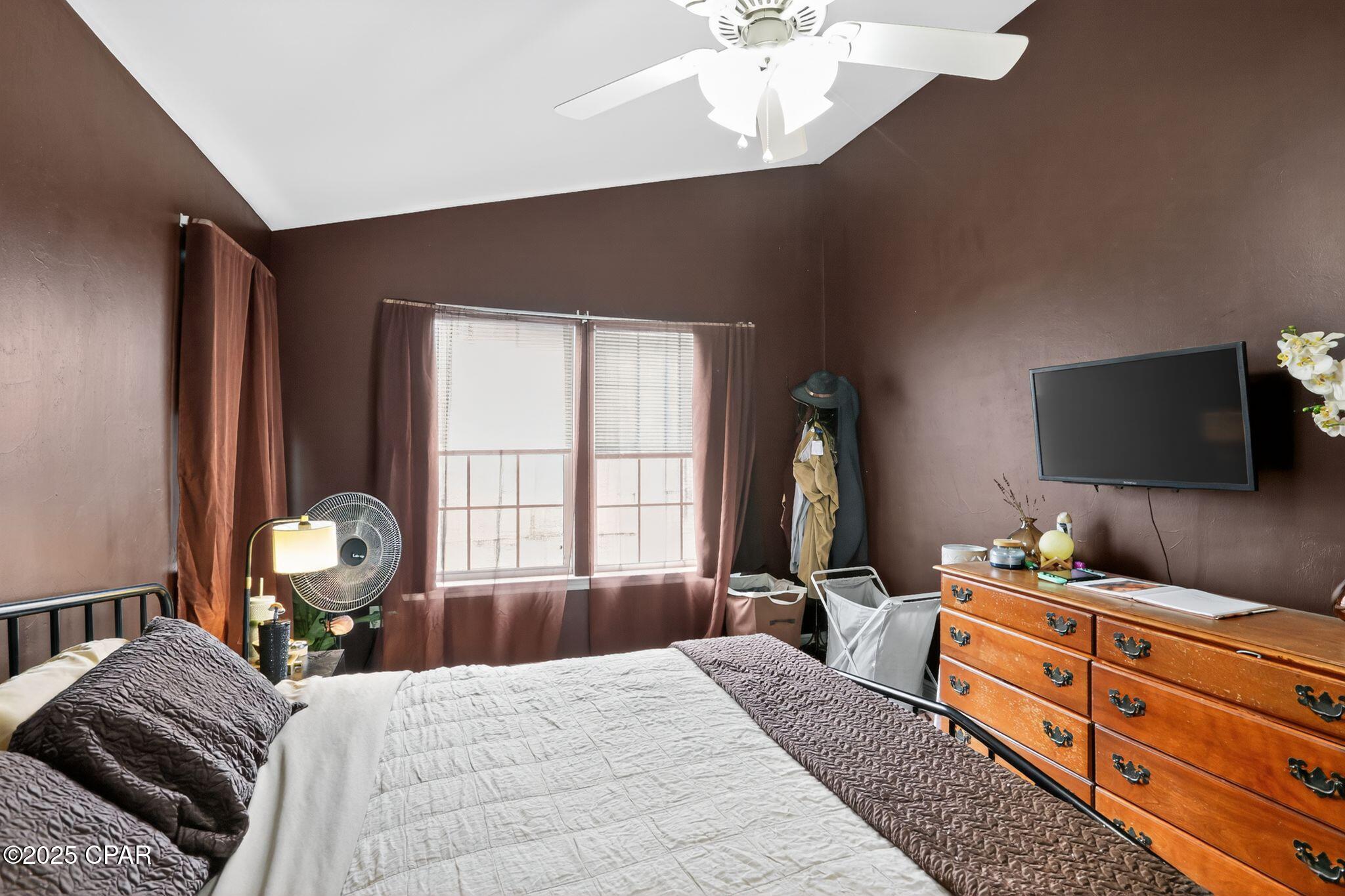 Jmth Tcgmkb9elbq2cnc Eq0oelsuxv1ds_bl2jxn2m