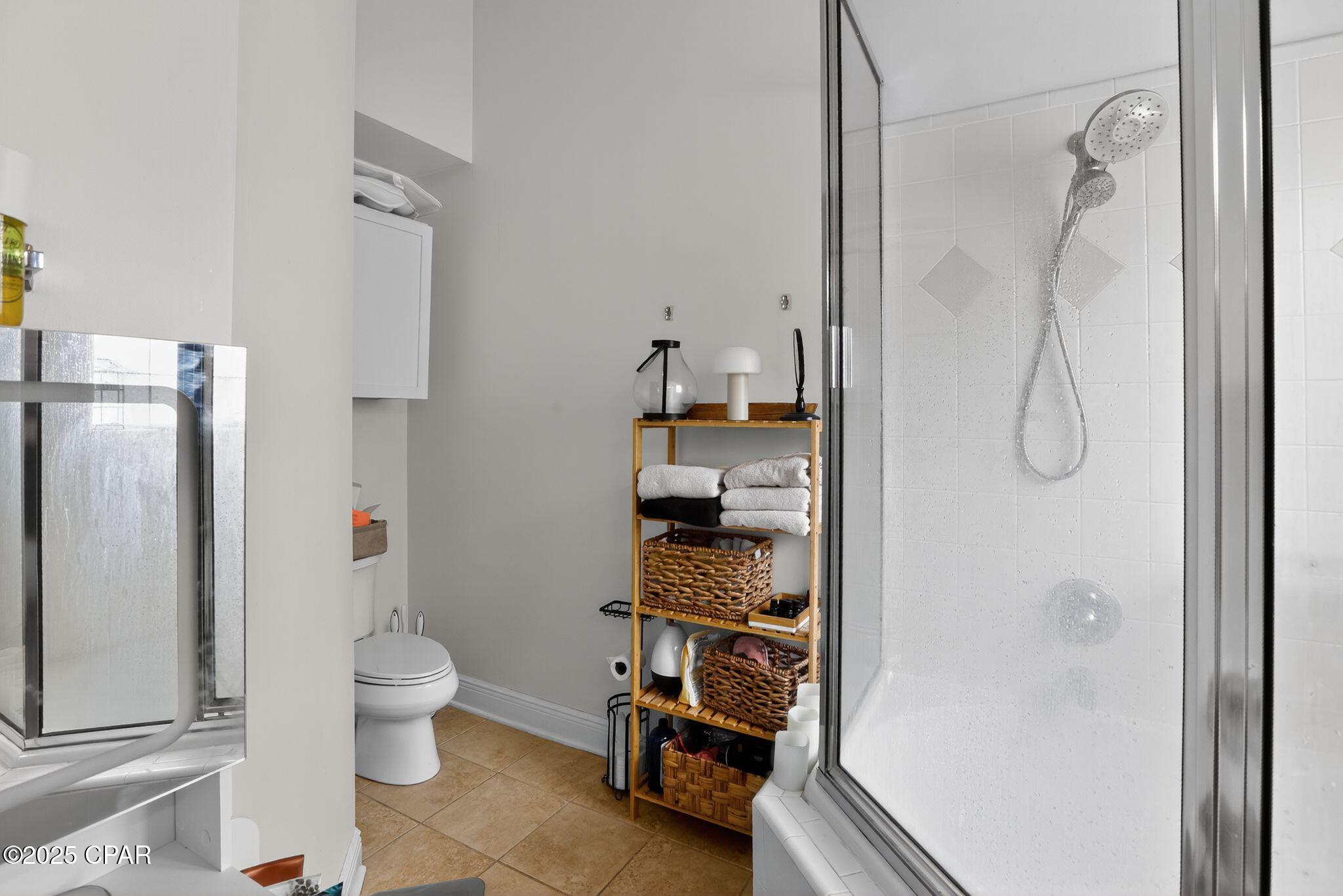 Image 31 For 3335 Golden Rain Drive