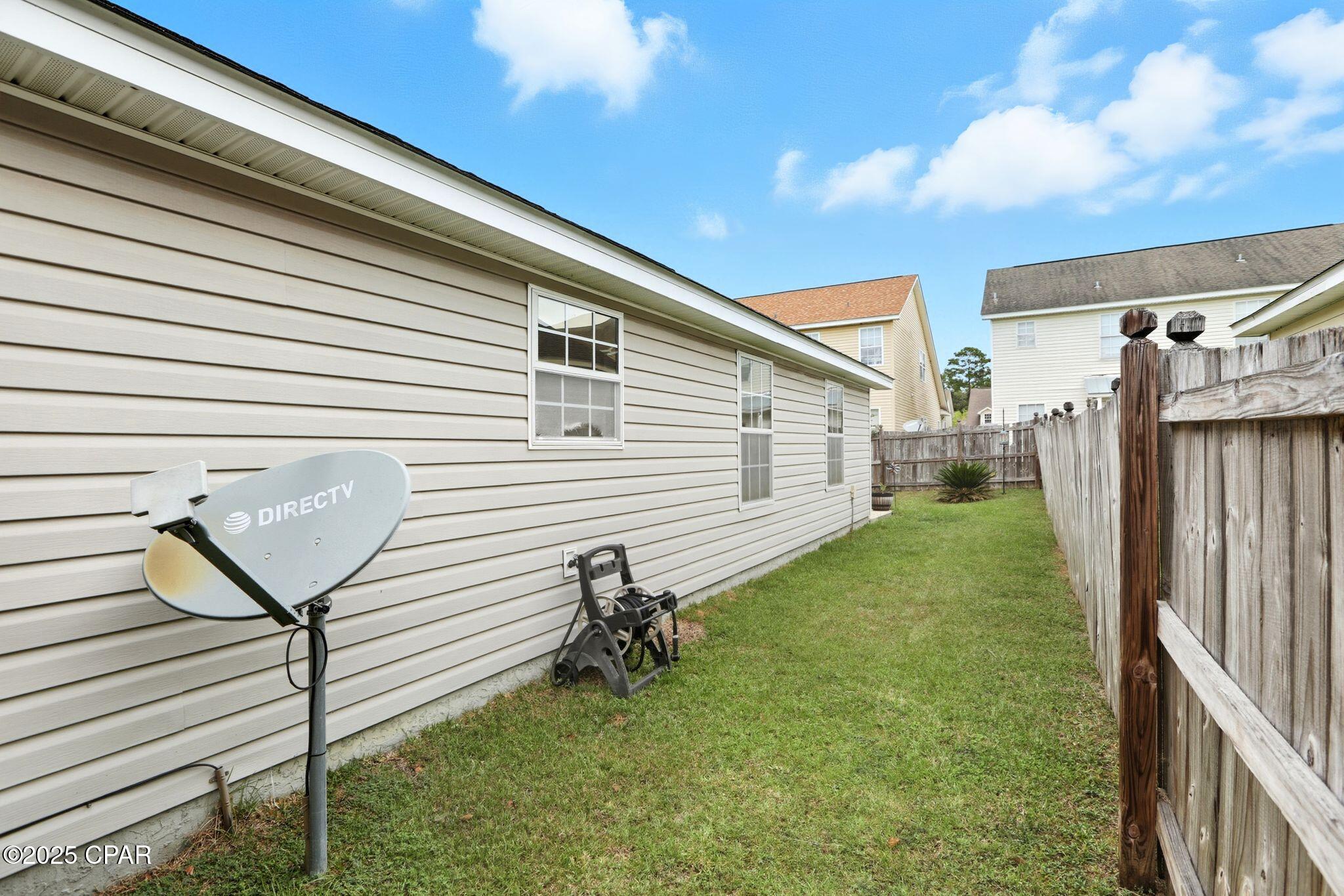 Image 7 For 3335 Golden Rain Drive