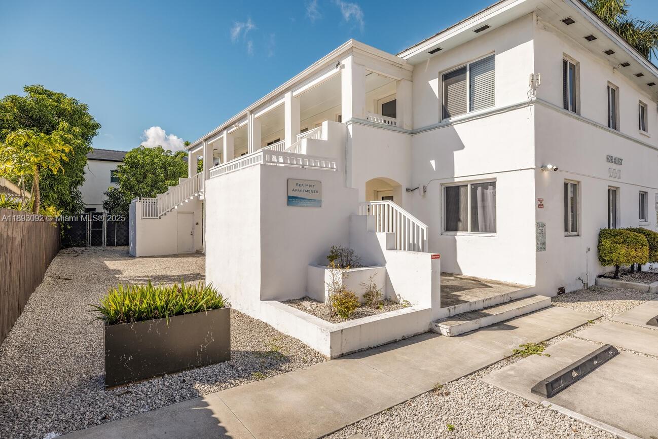 Property photo # 0