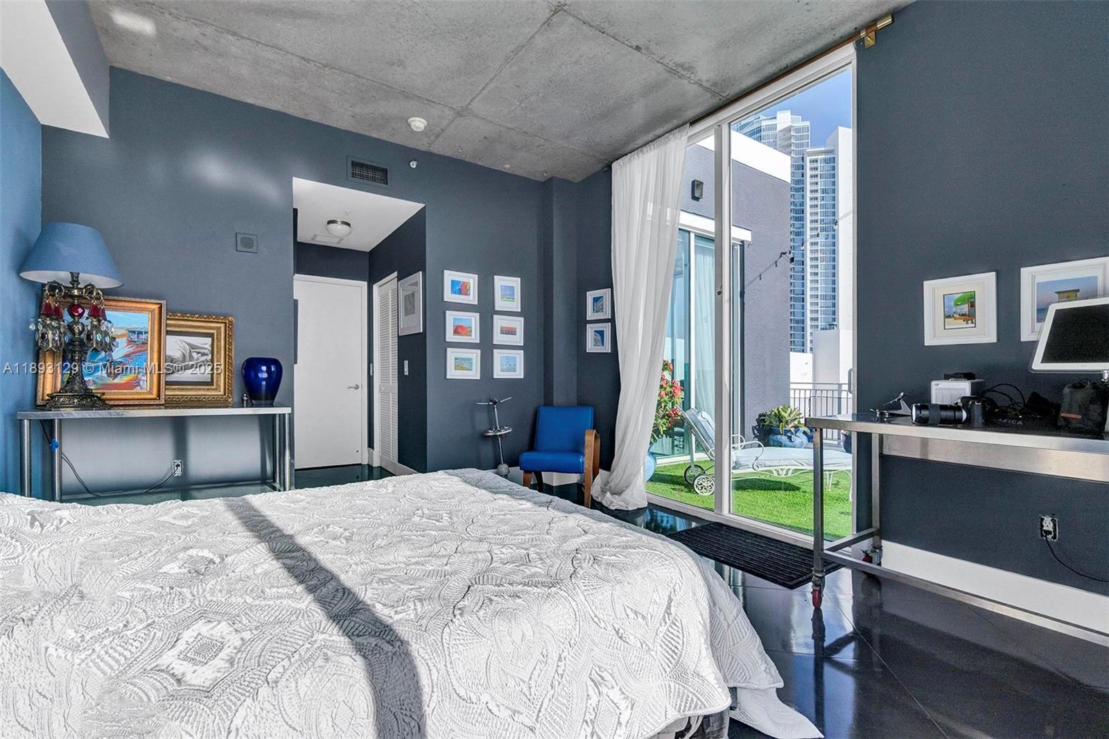 Property photo # 6
