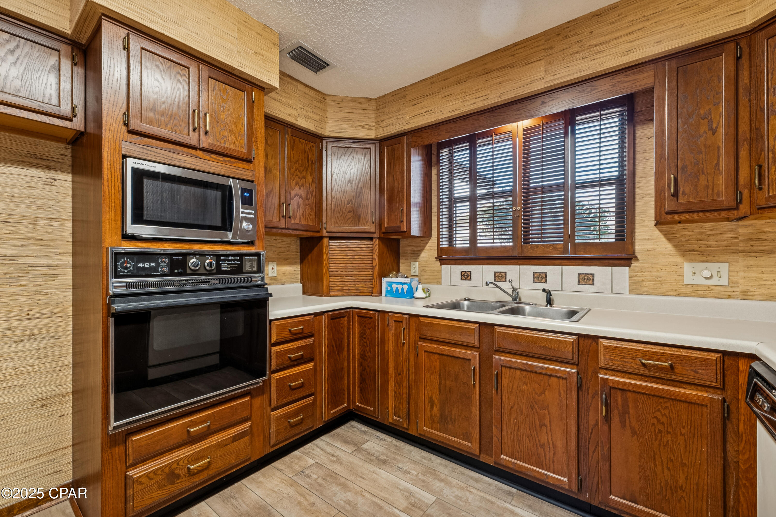 Z1nwj_yk9ndn54arxhqagiuk5pzxzcddokjqrpohagq