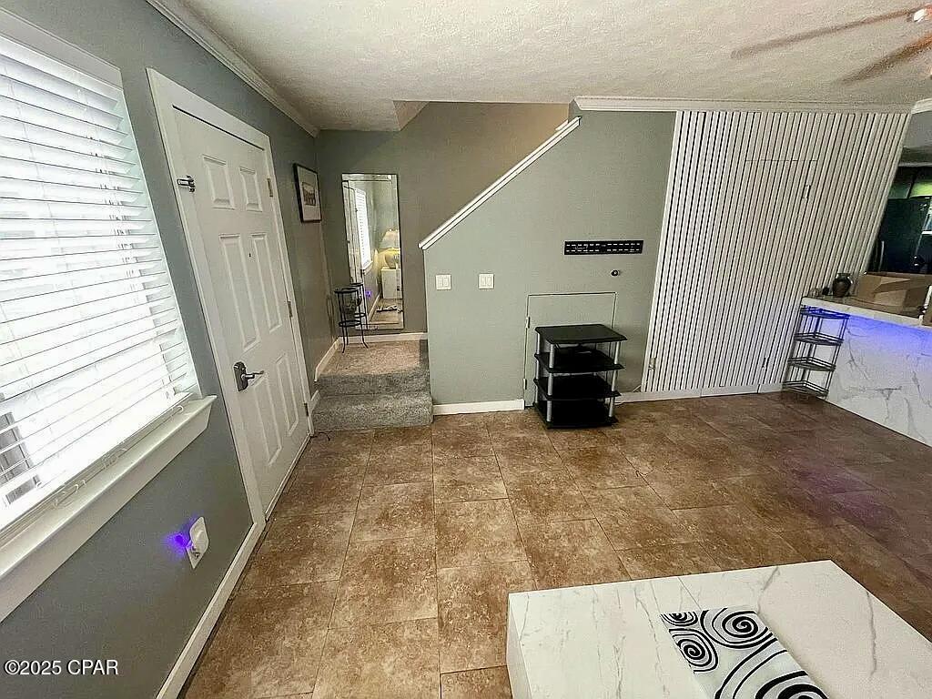 R2en1vnqu_cnmuubnjkildojq99fcmfzjnqcbzlnzrc