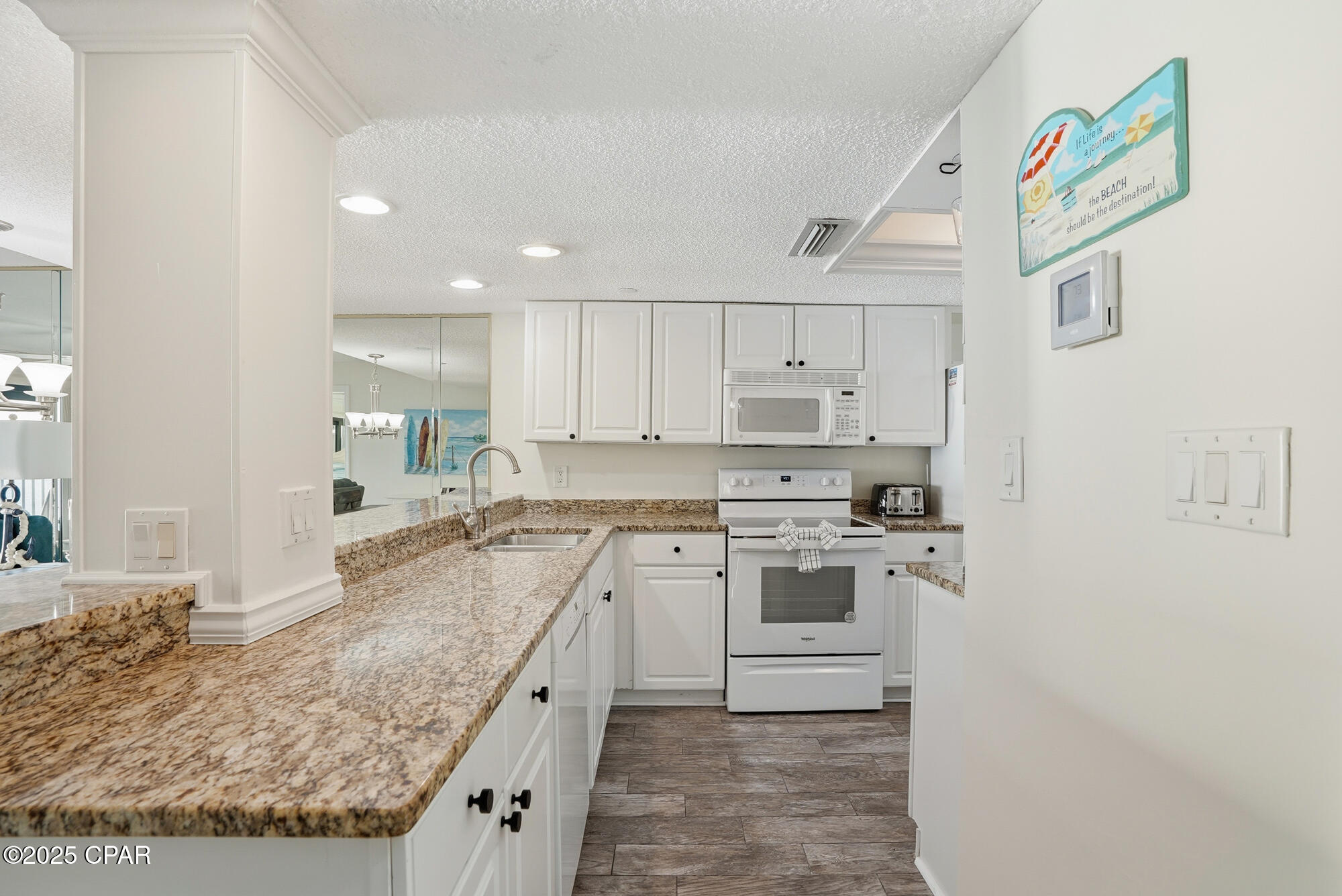 Image 14 For 4715 Thomas Drive 605d