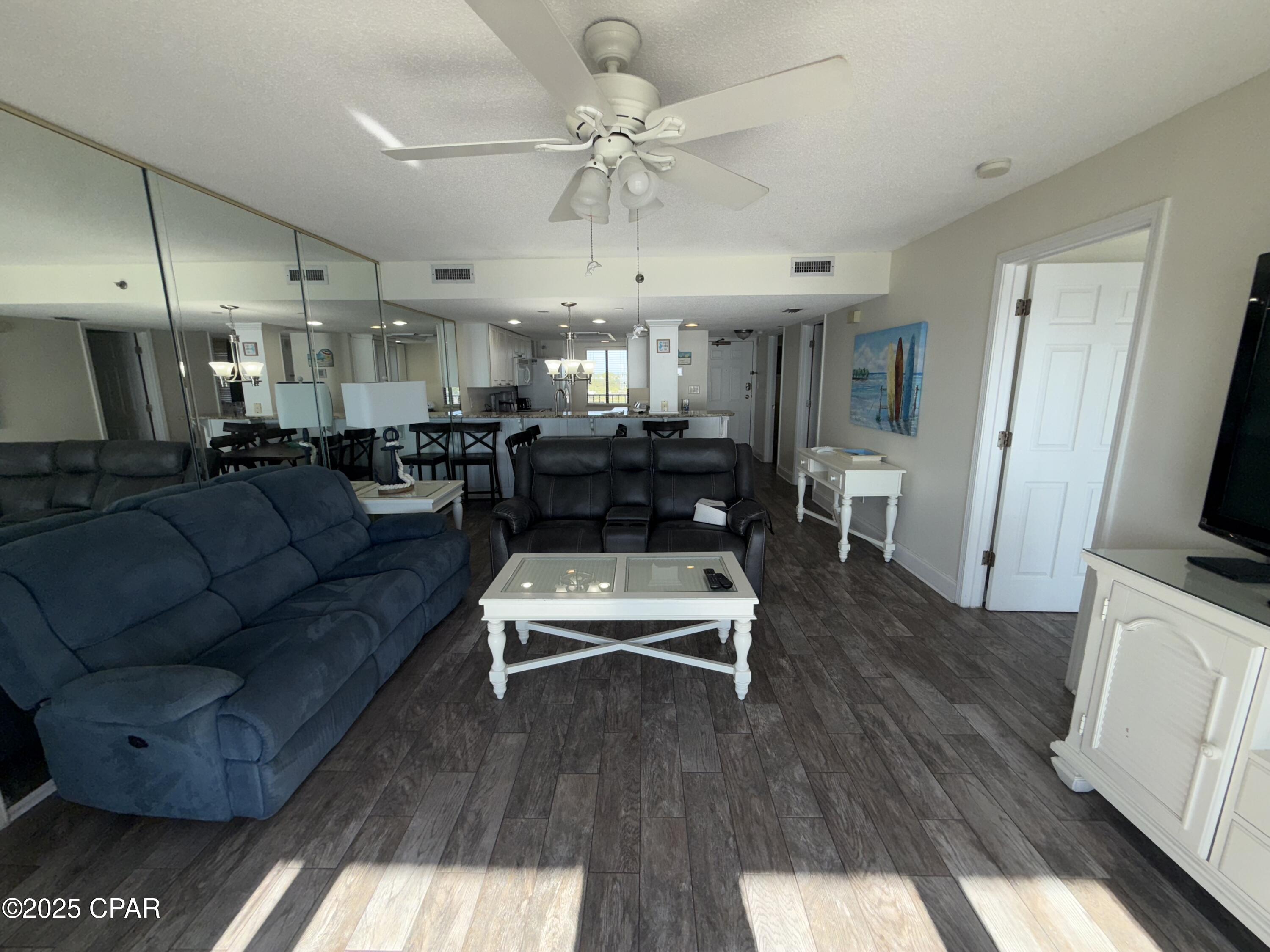 Image 21 For 4715 Thomas Drive 605d