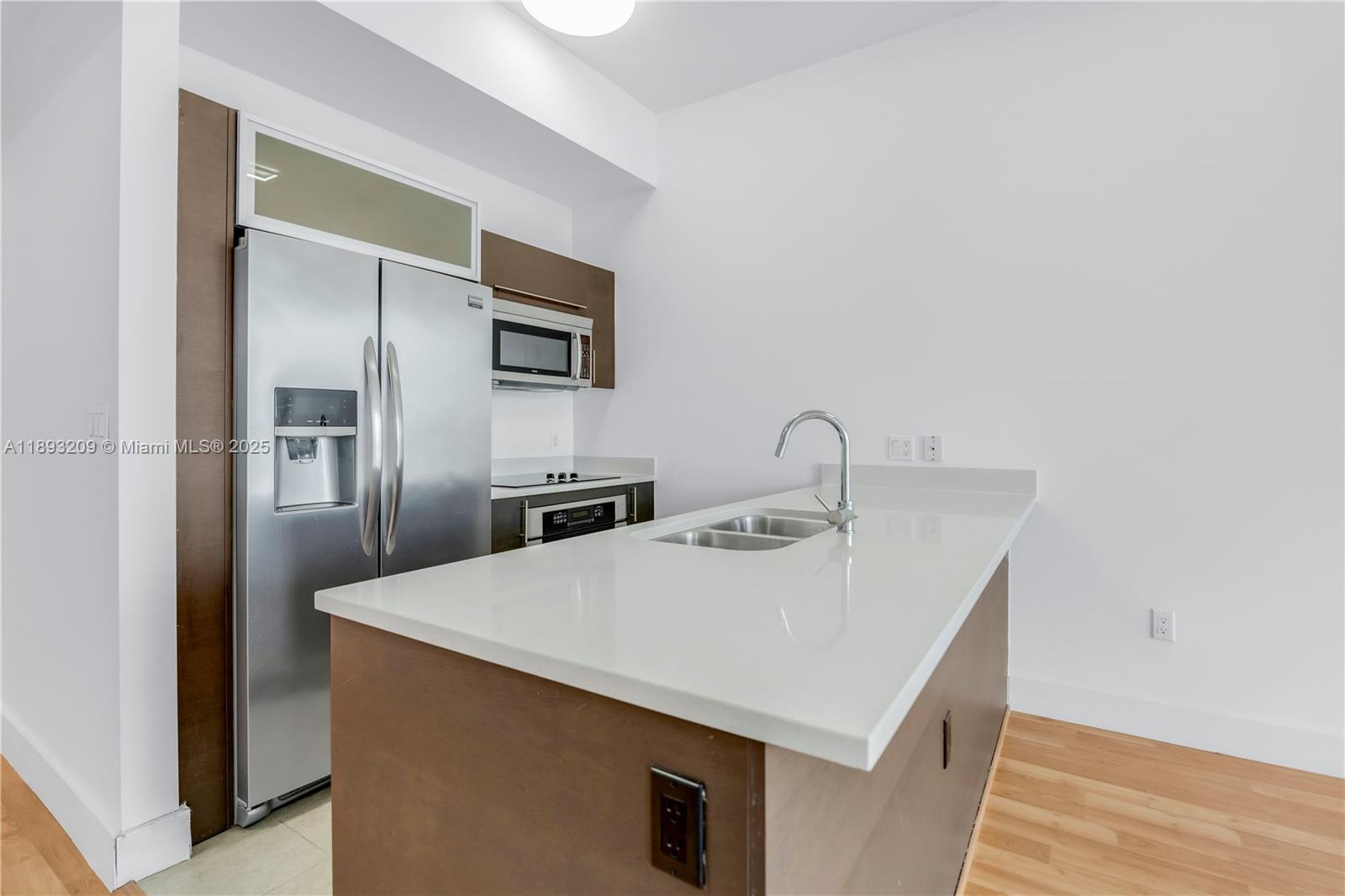 Property photo # 8