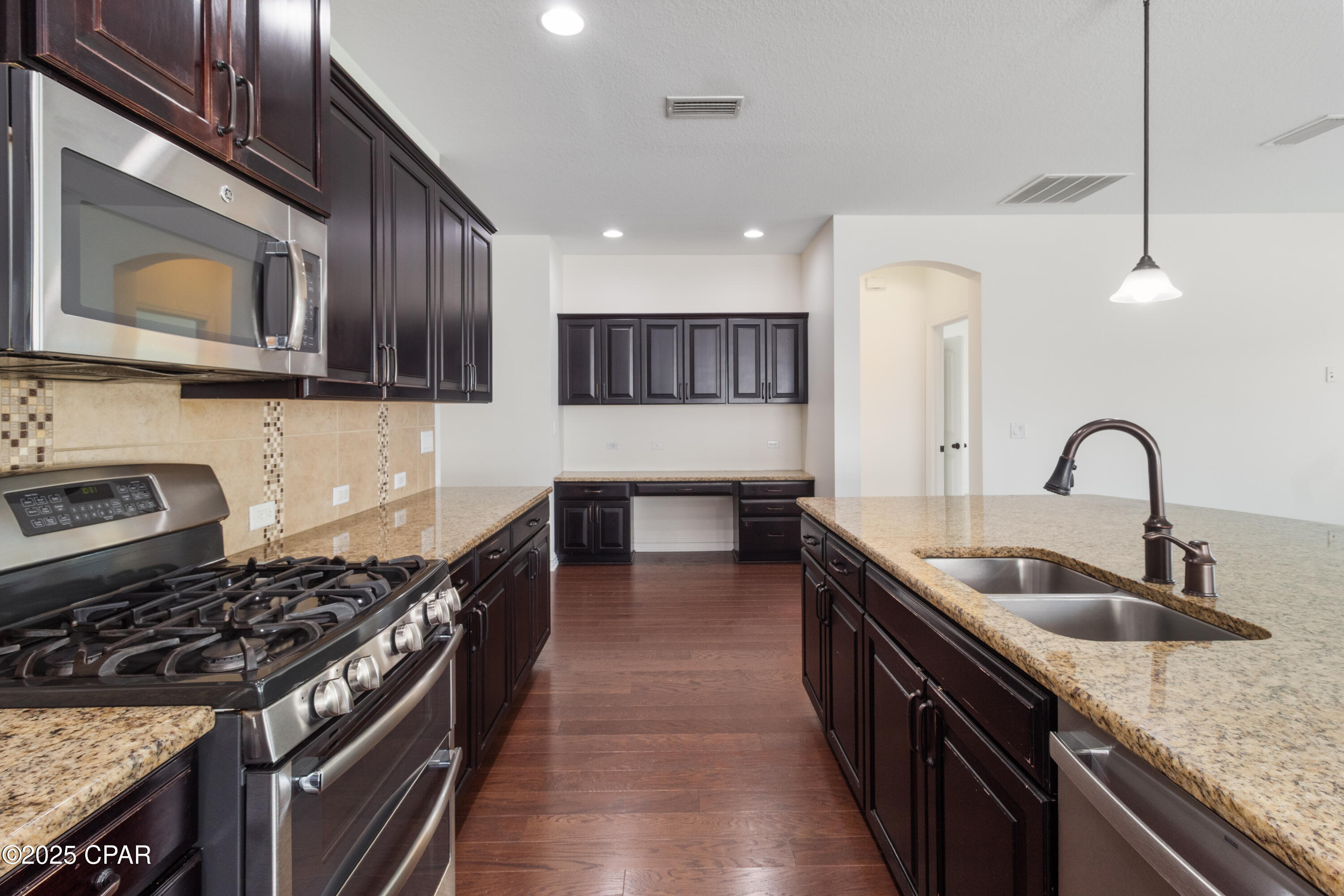 Image 13 For 307 Johnson Bayou Drive