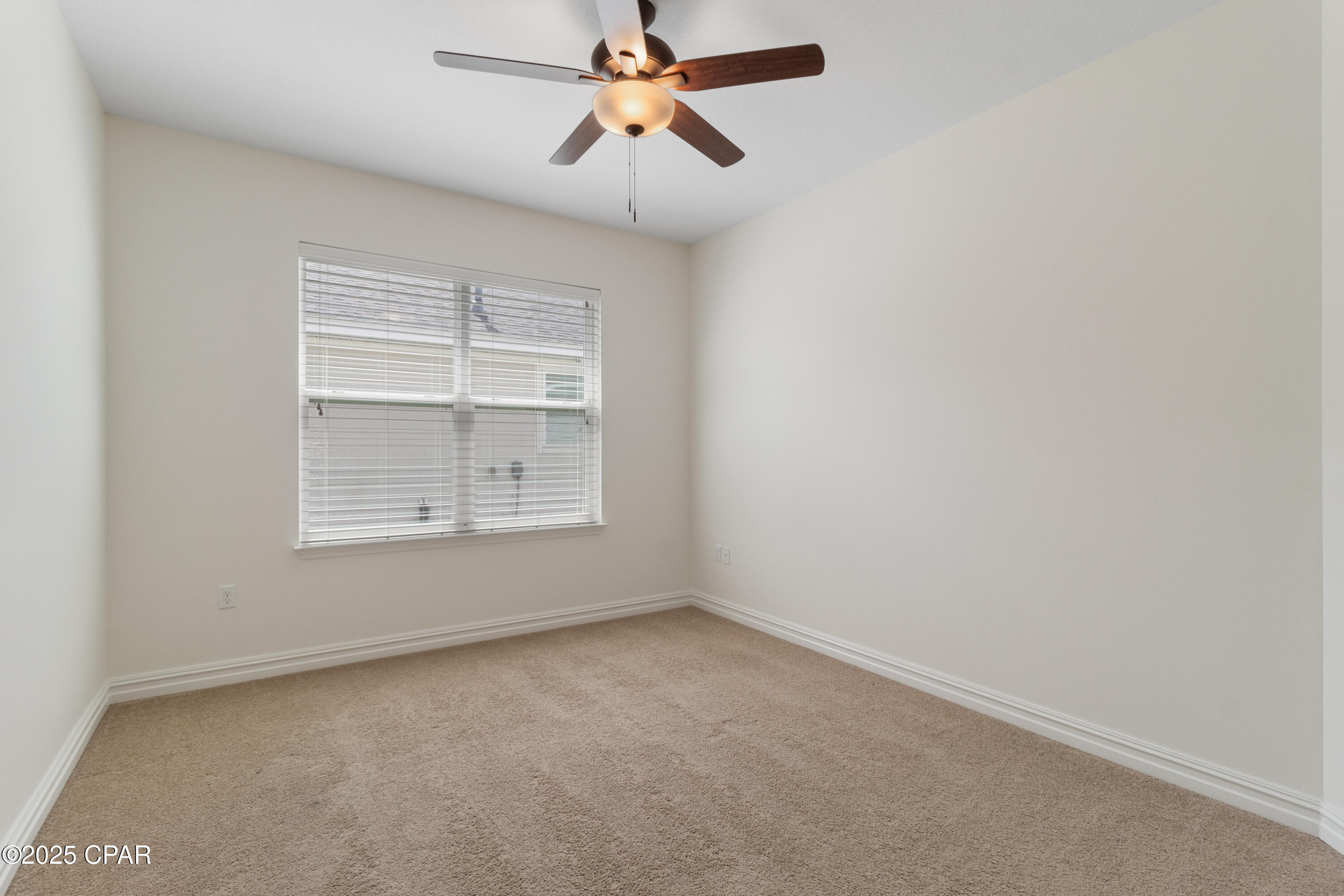 A_mvkundlm6vlho1r8leqpz Hr7t3tzadpileqr5if4