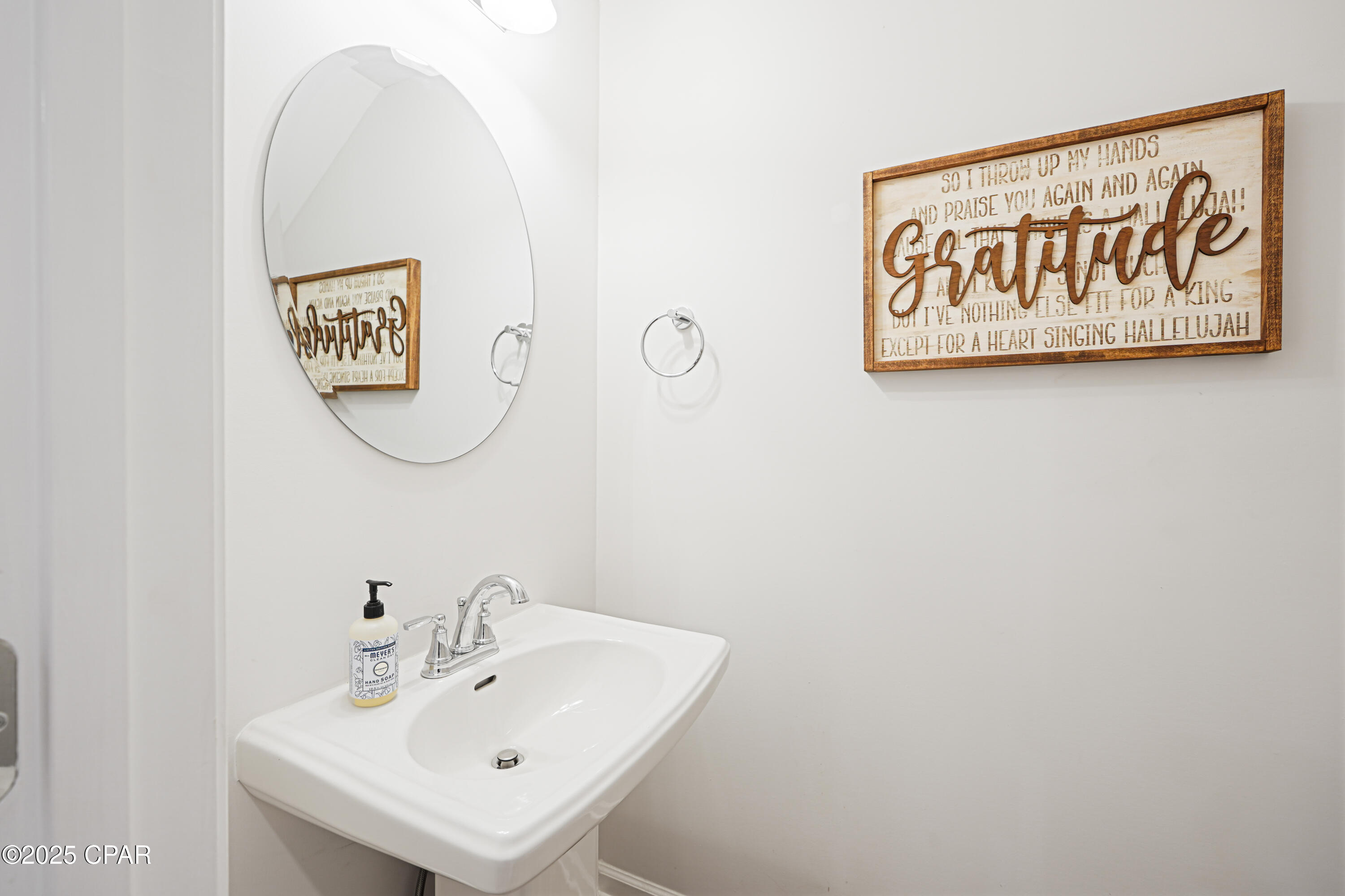 9ngm2iz5iu4ifzs4x_eboifvyomywhnpbopwnsgnzt8