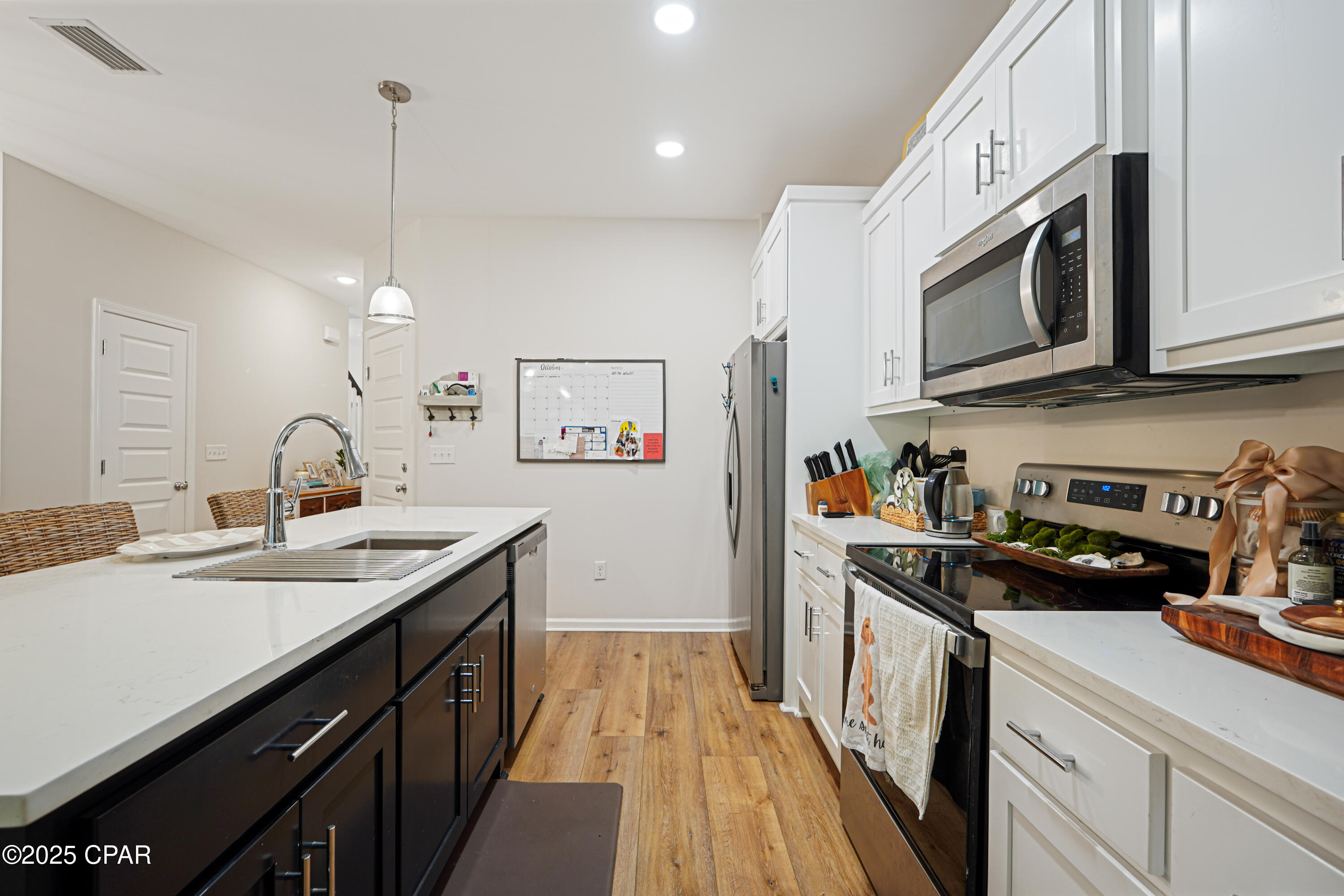 Vfrzd6eqcud2l5euexgca1g3blokm3lvsekg0f__ofw