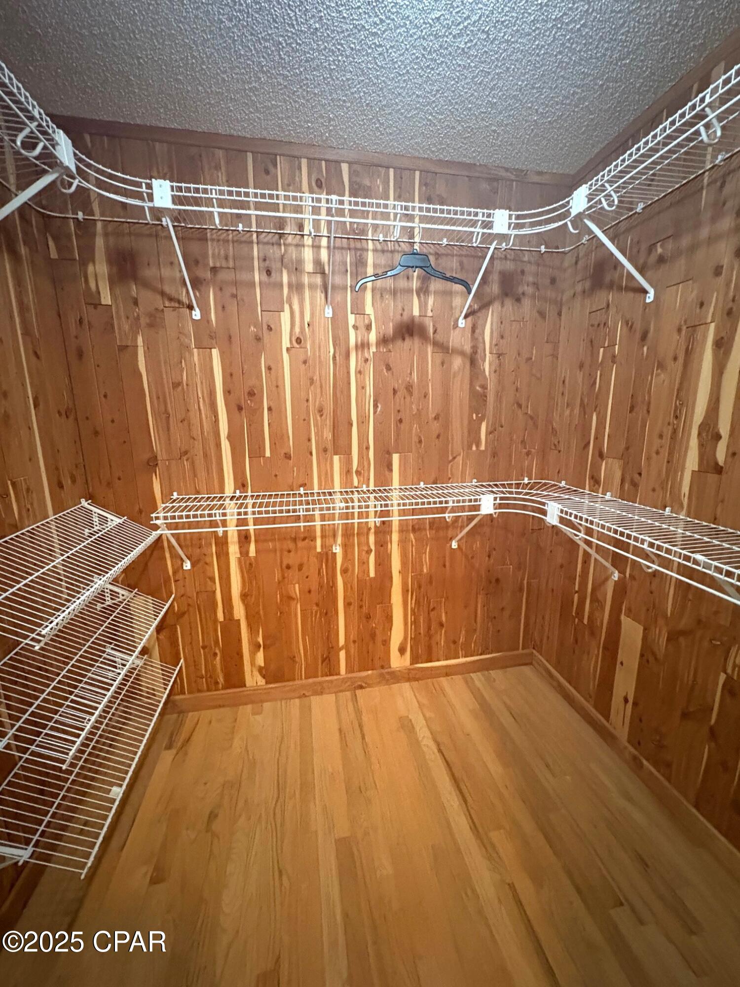 R9udeamocudlanutknawybryqi04ky Hypfrhxs2aty