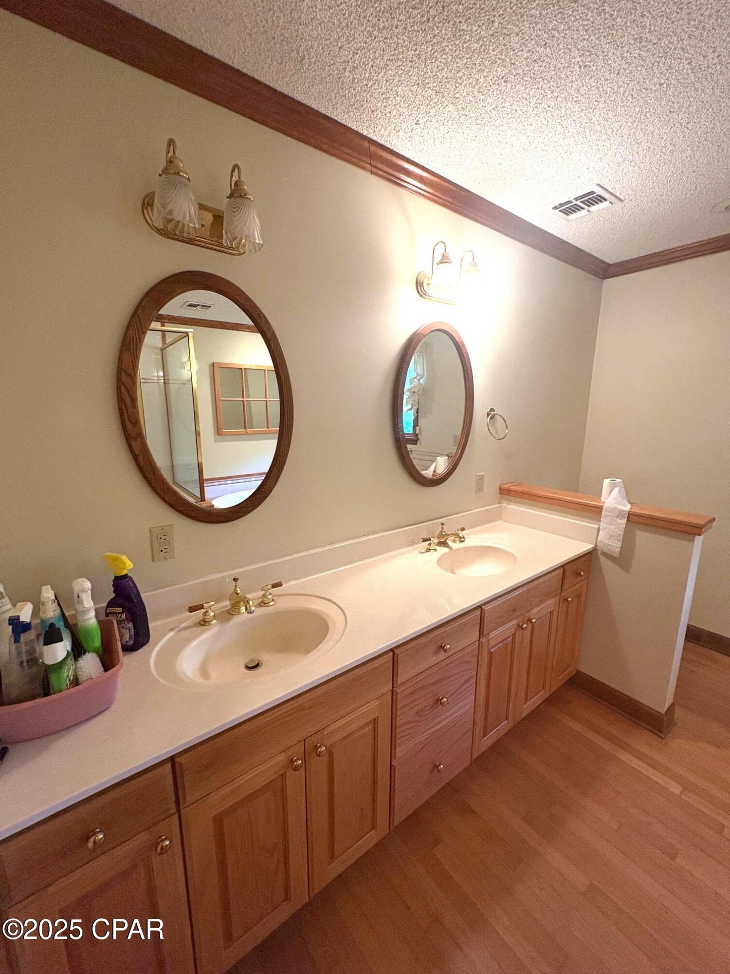 Yz7kosb_t4zllh 0ypqujn9f2zfpoaf4izrozzrahgm