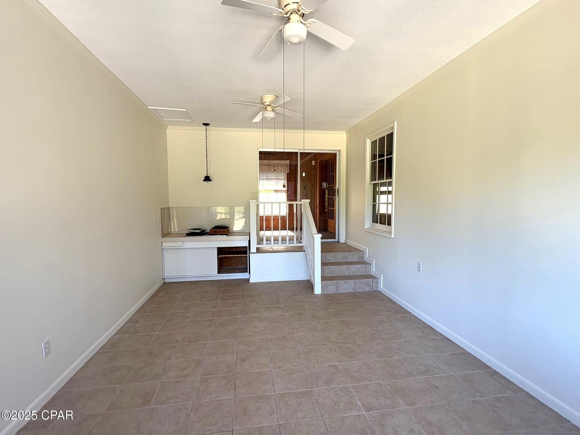 Q7disydafg01ok64uqvuid_kzxr4e0v64ar9rts8ubg