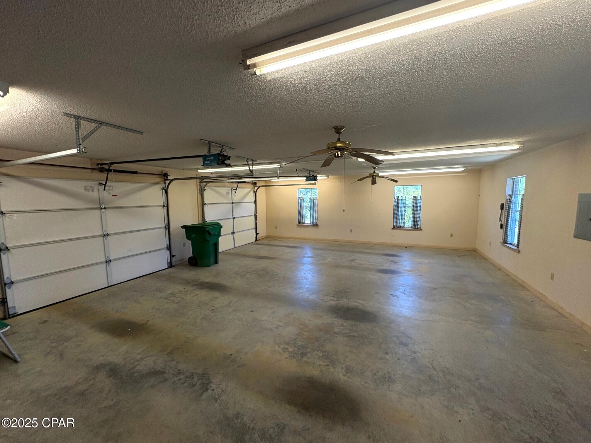 Qpbgjp09rfbkbdt5fz8g8gnkb3k3_f6krxcotdyxbaw