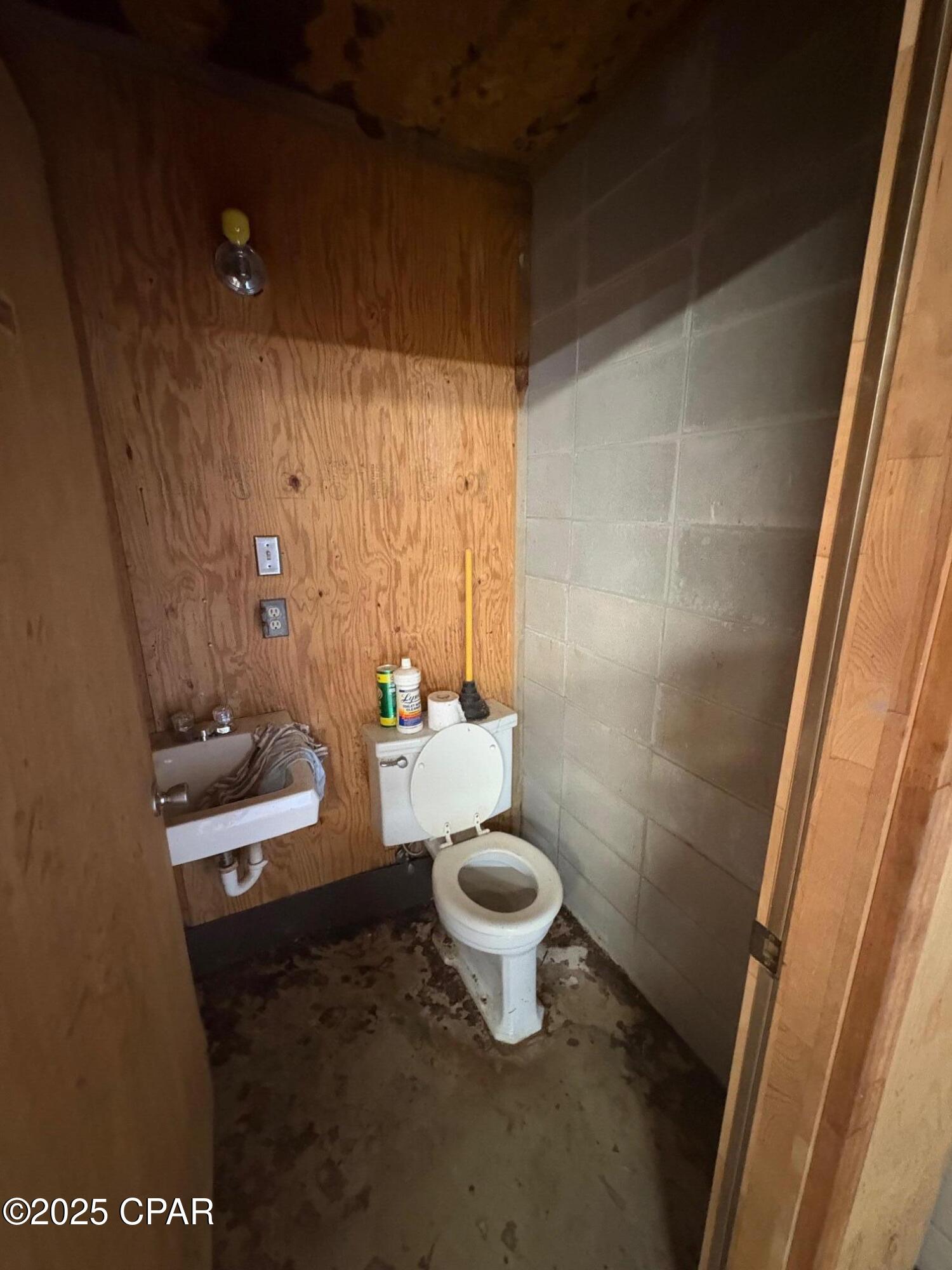 Ut3u4esn58hmfbko5xqa_wj_r1lrpvgp7lo39mmjogm