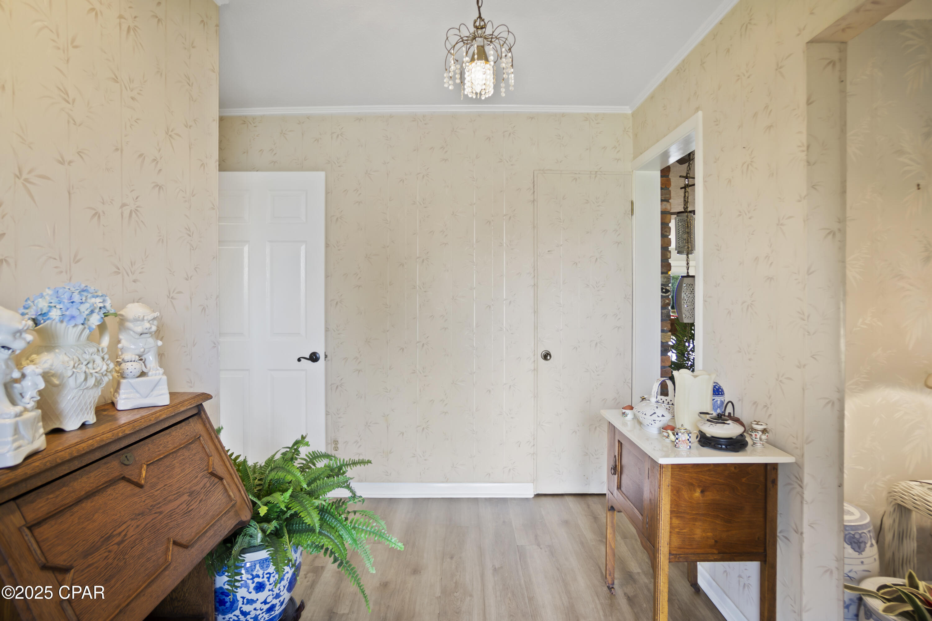 Image 16 For 931 Andrew Circle