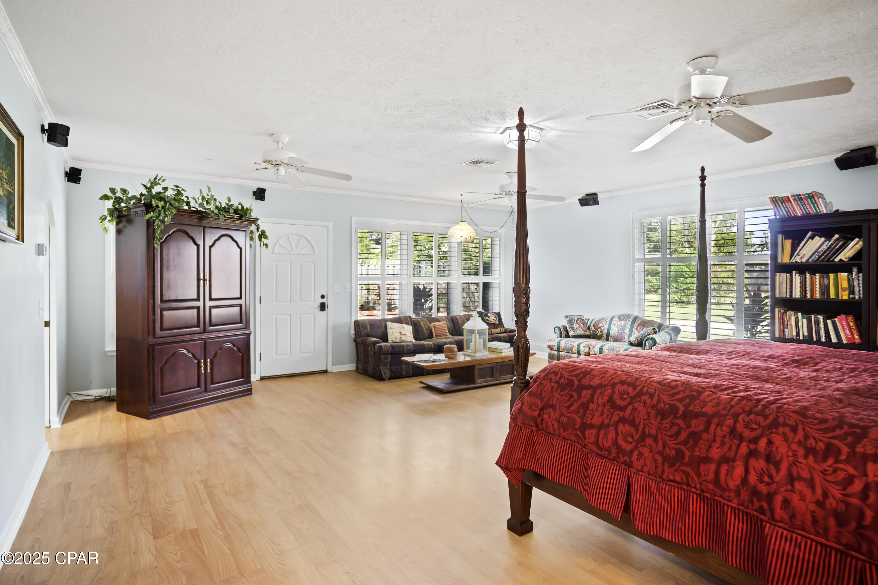 E4smzu7qh7lzxdiqtduqcrk5l _4zgzylzg1ydn9kr0