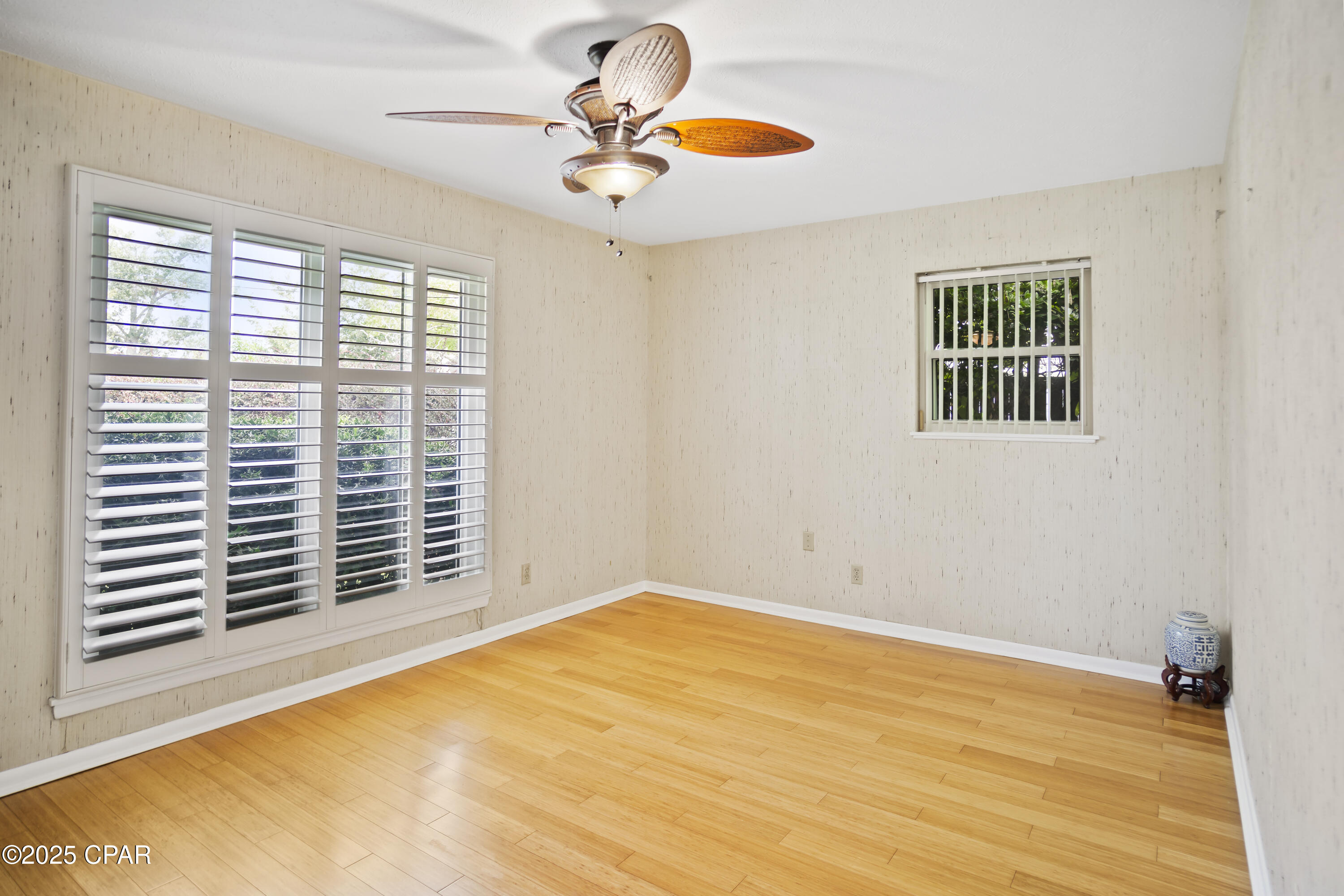 Image 40 For 931 Andrew Circle