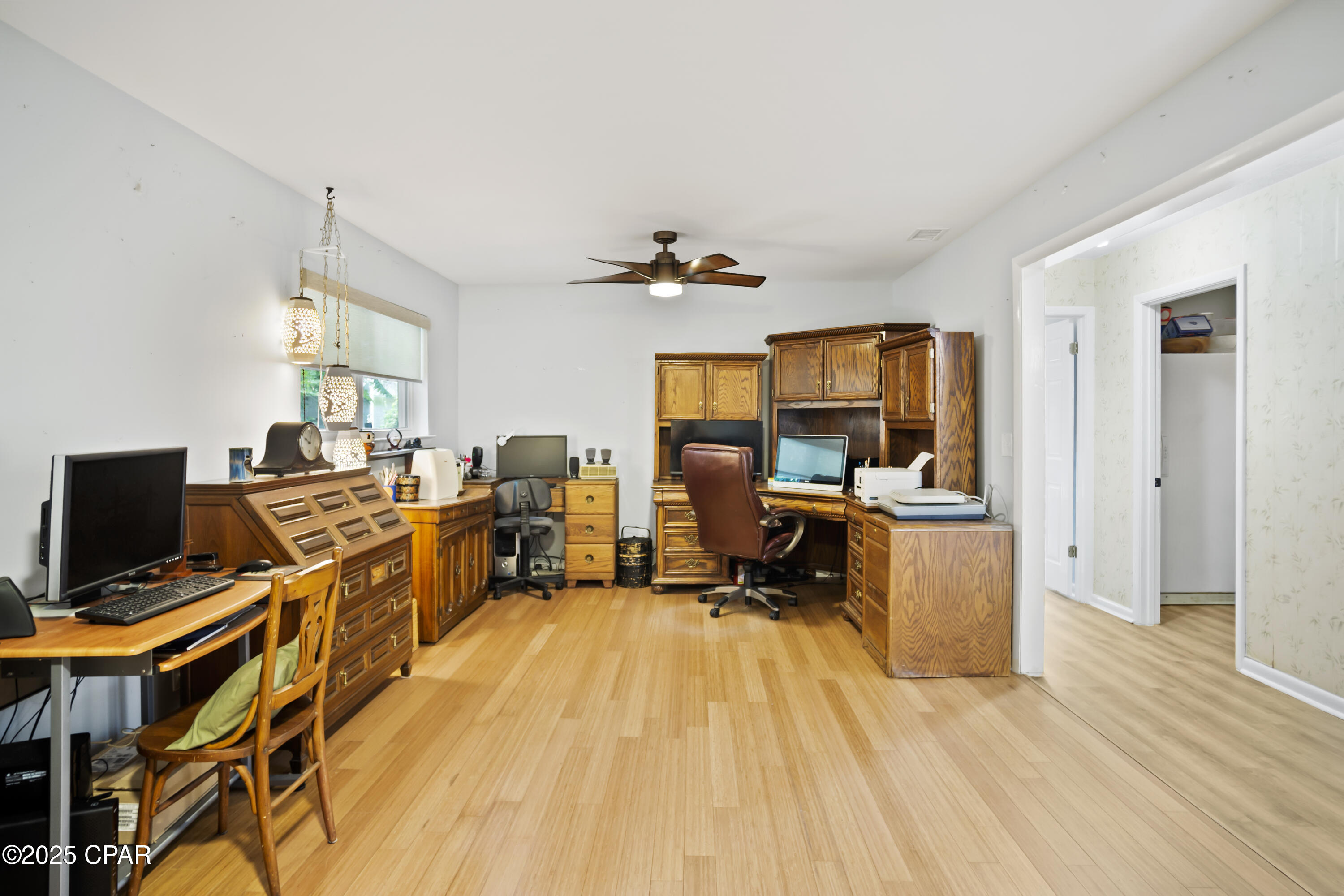 Image 42 For 931 Andrew Circle