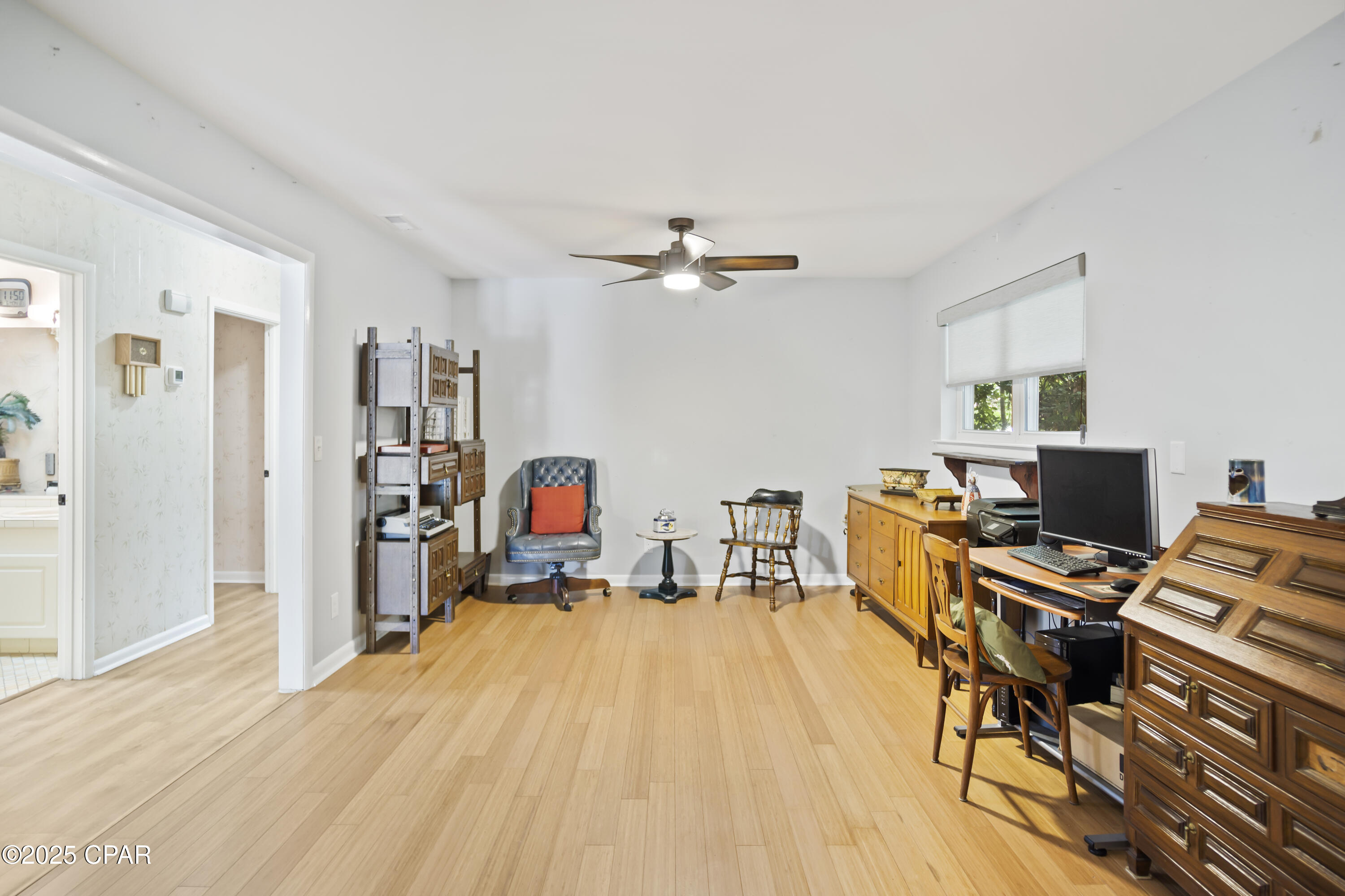 Wb_3g4hrouehgjyfyojpjjqhtxns D2xkuvgz9itf2s