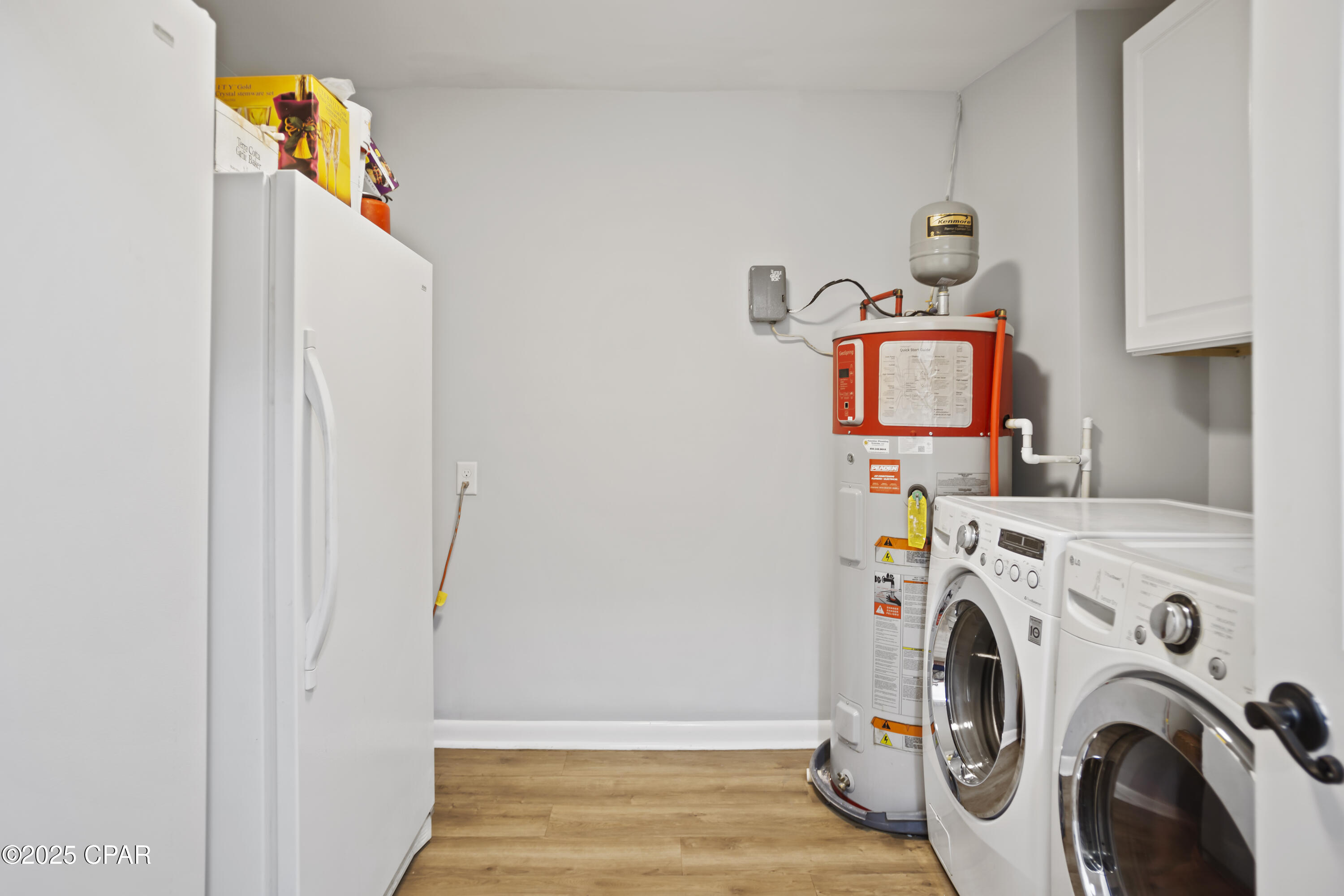 Image 44 For 931 Andrew Circle