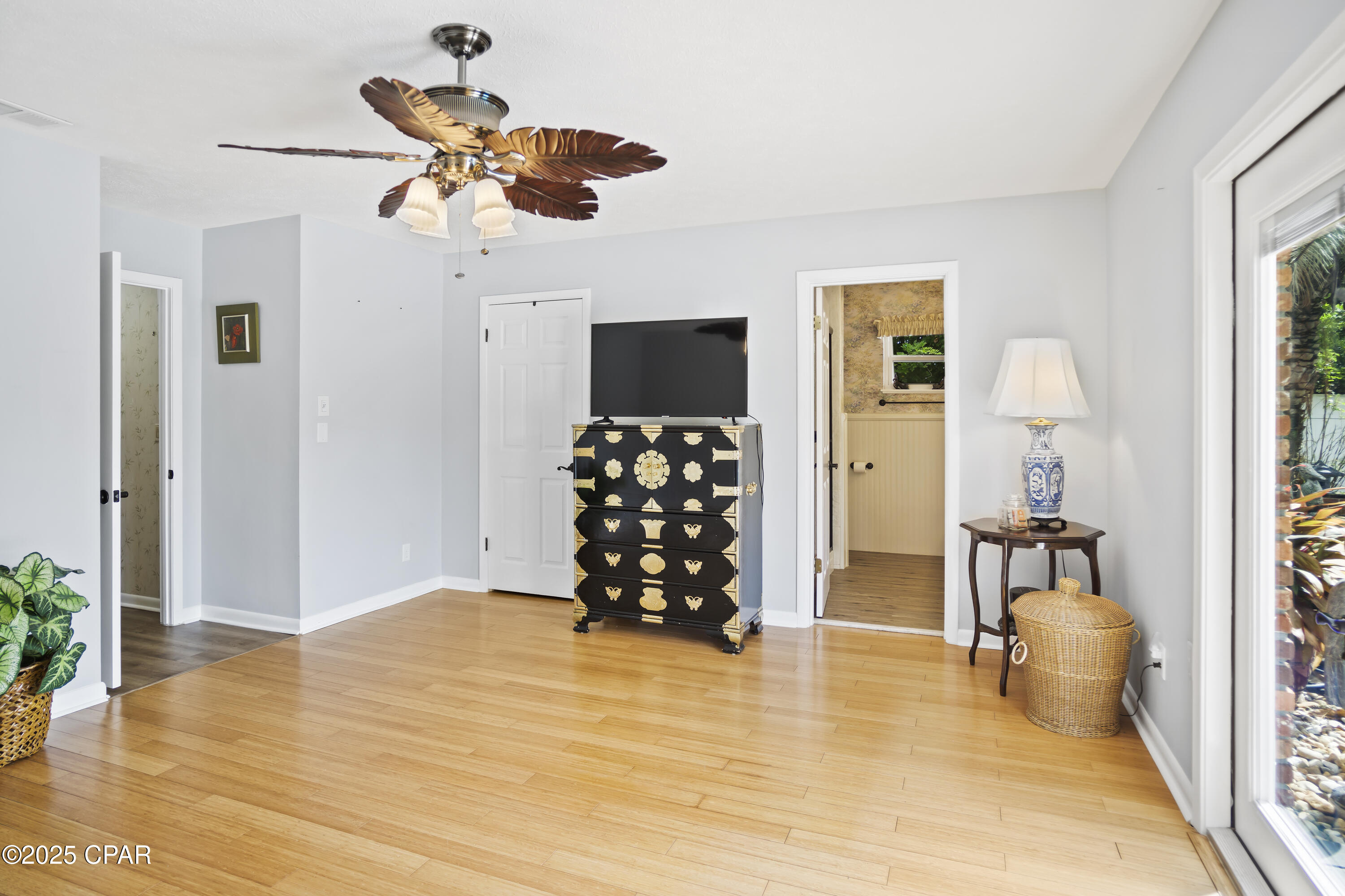 Image 46 For 931 Andrew Circle