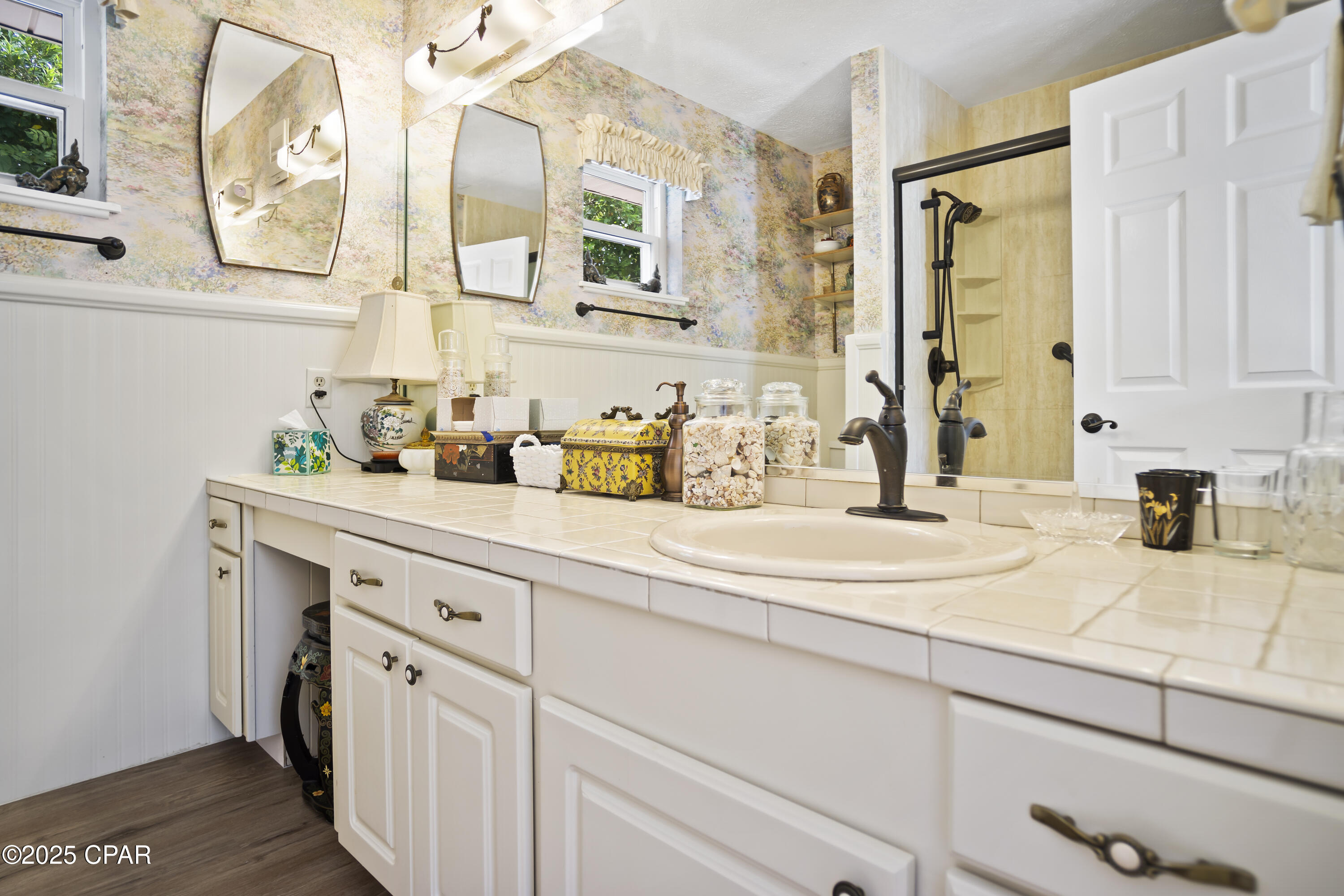 Dyl2tle04ipgixnlwntacnjeejutsmai41pacxflyly