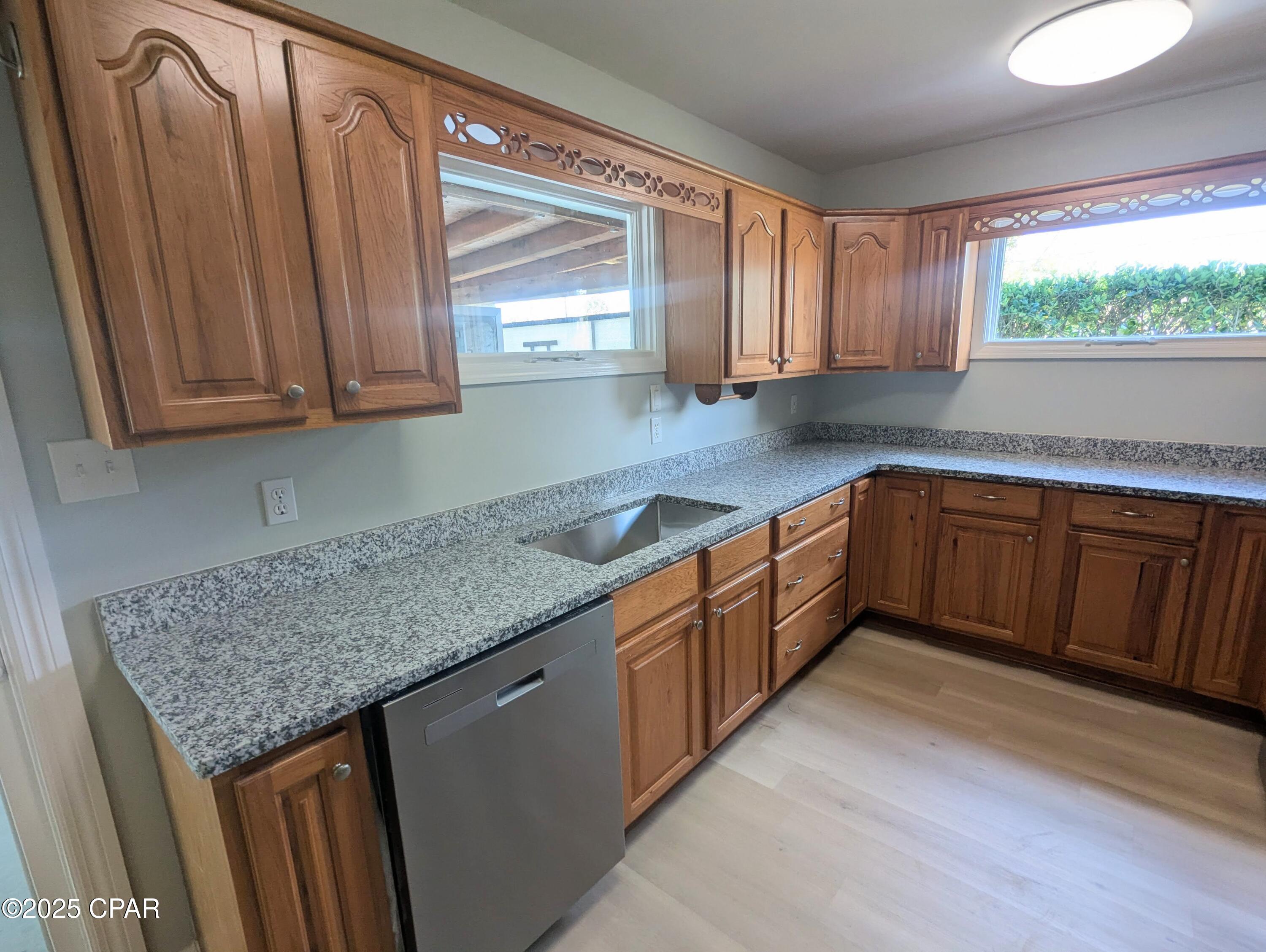 X0kudjxrins0maj Hineorktdudda4ofsmx7x1nog1w