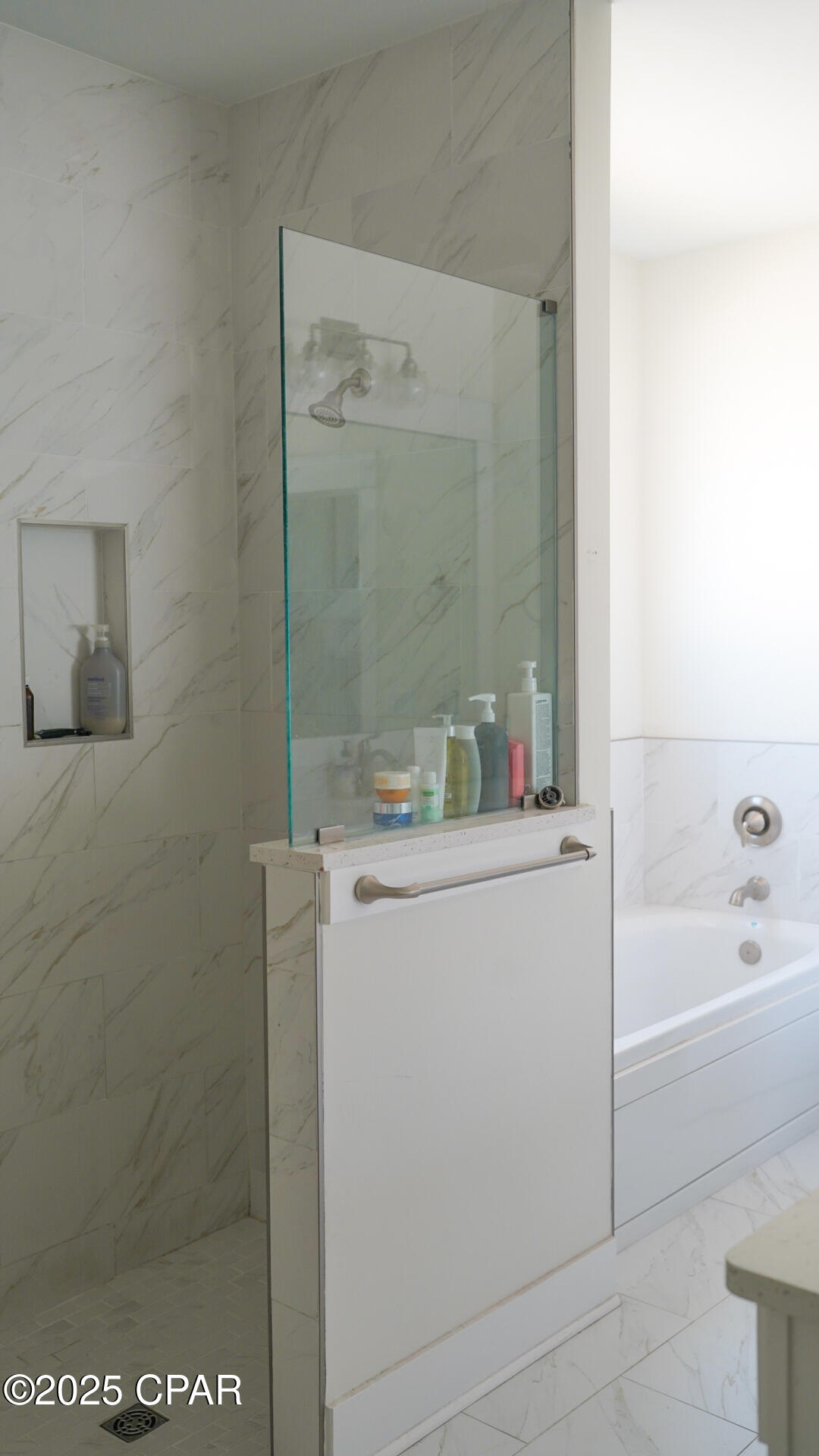 Image 12 For 418 Locksley Drive