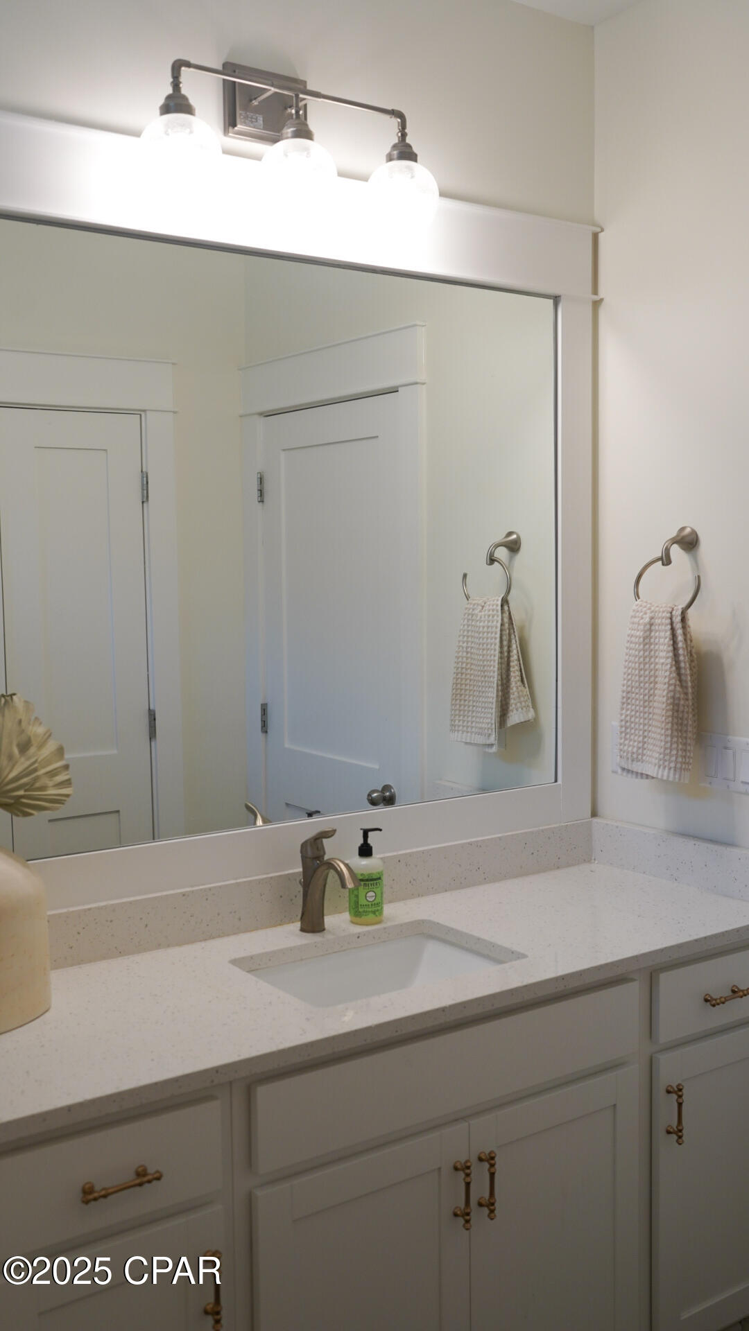 Image 13 For 418 Locksley Drive