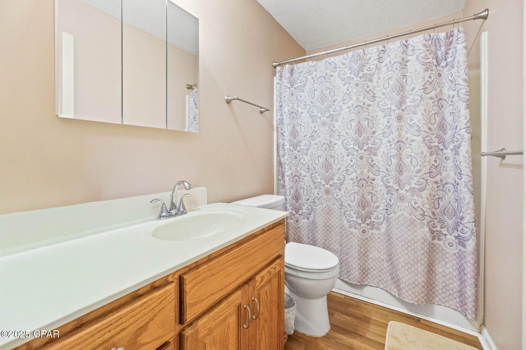 0uf6mscdjvluol5898l0wwlwvjjibse5erdbxsmwphc