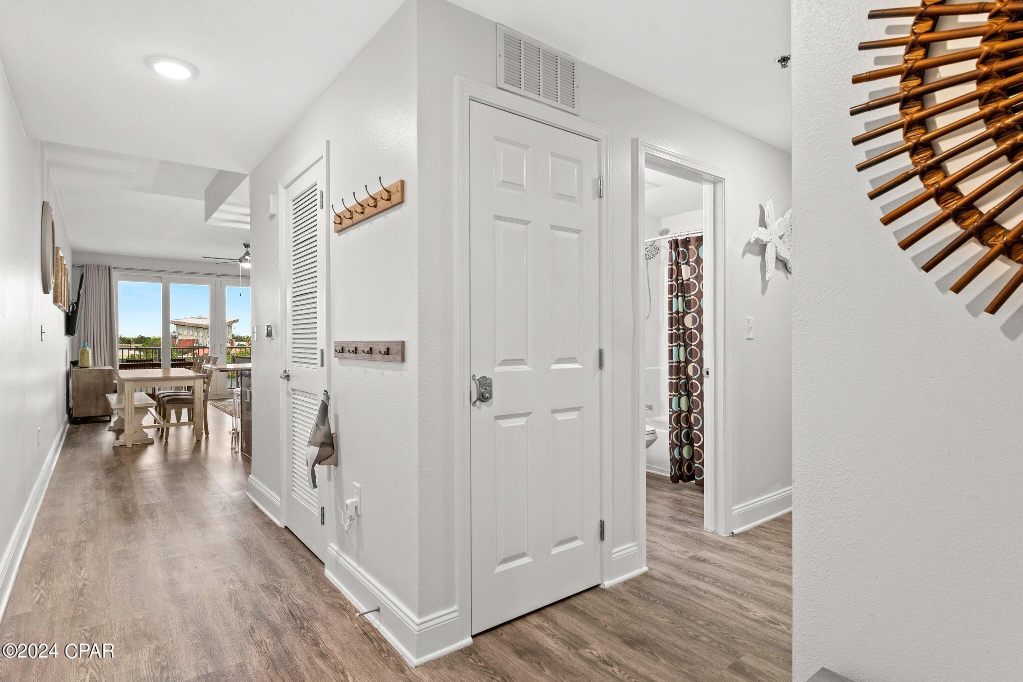 Image 22 For 9860 Thomas Drive 207